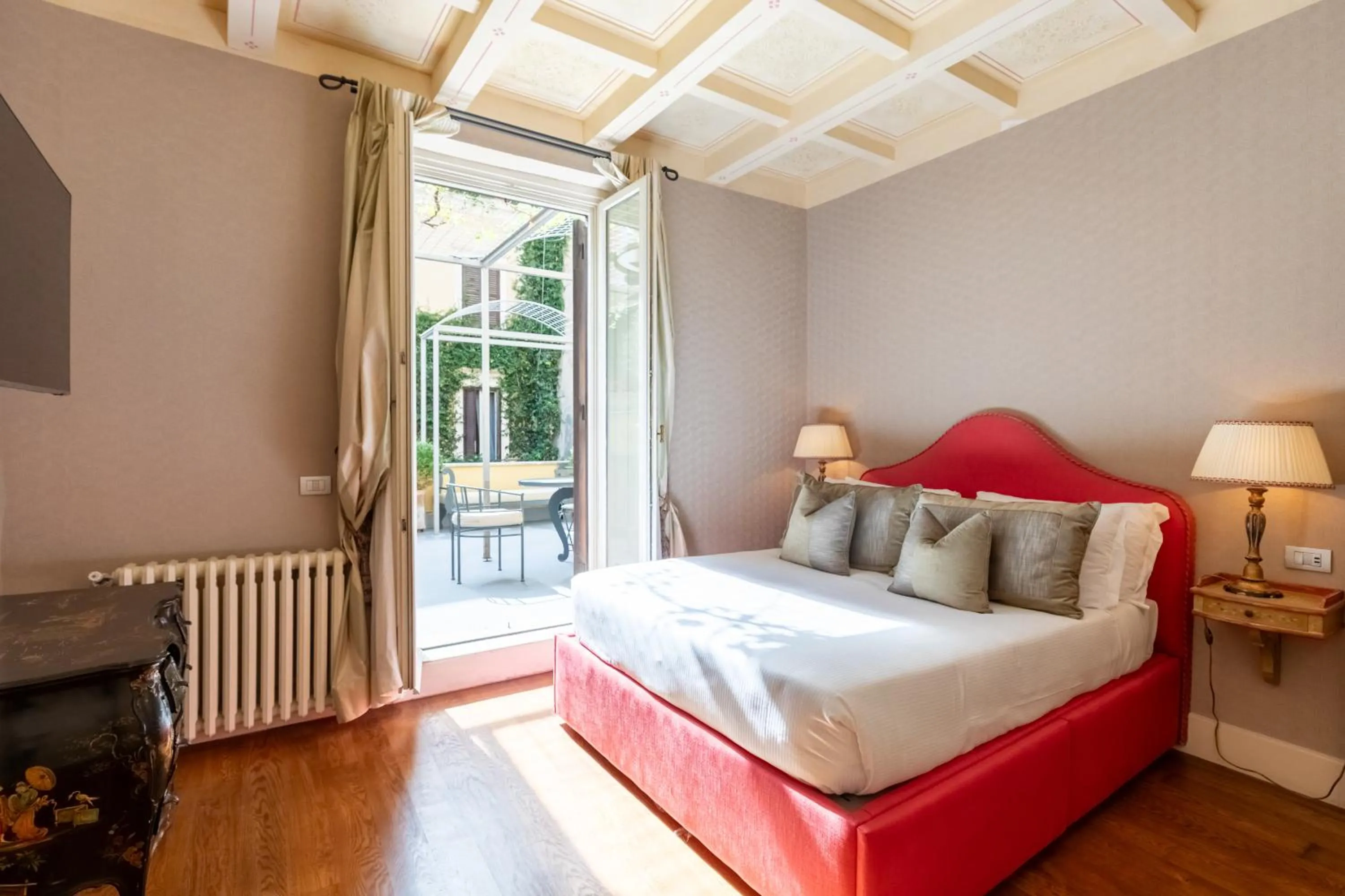 Bedroom, Bed in Ara di Marte Suites