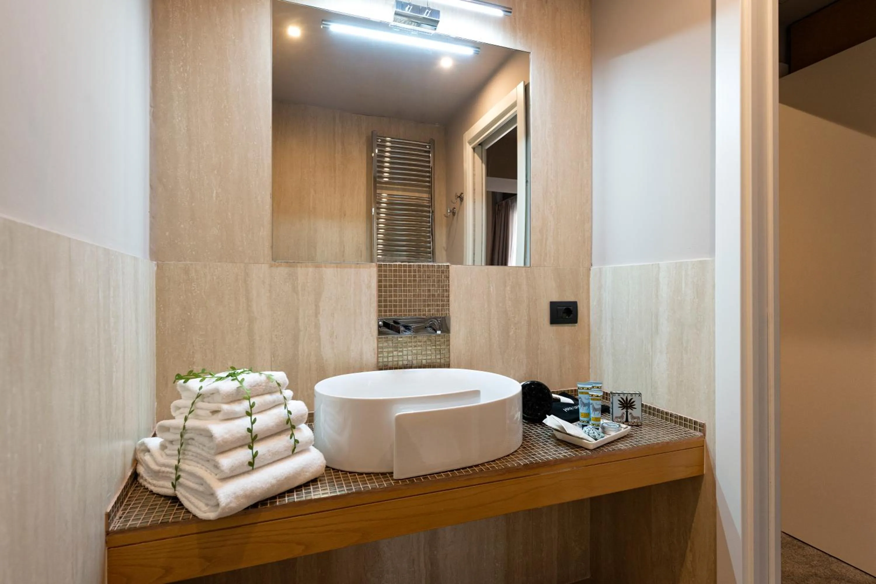 Bathroom in Ara di Marte Suites