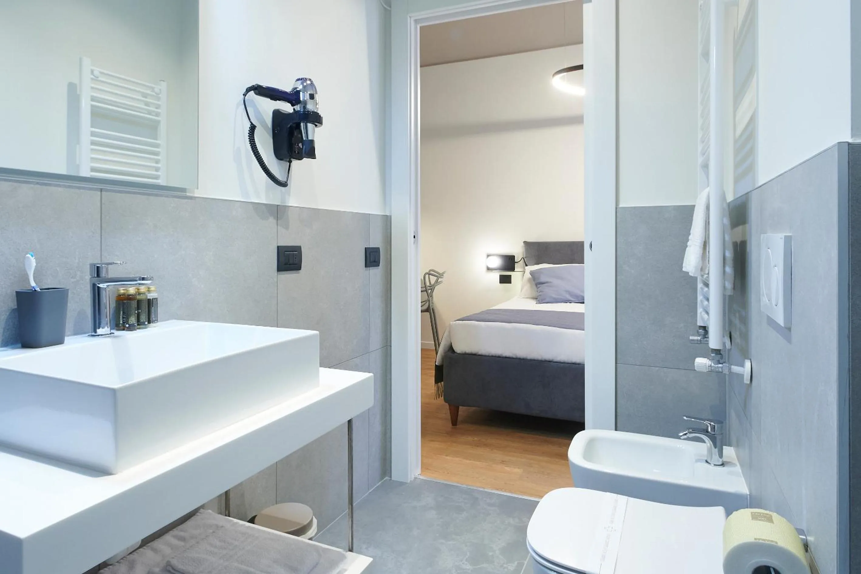 Bathroom, Bed in STAR RIBBON