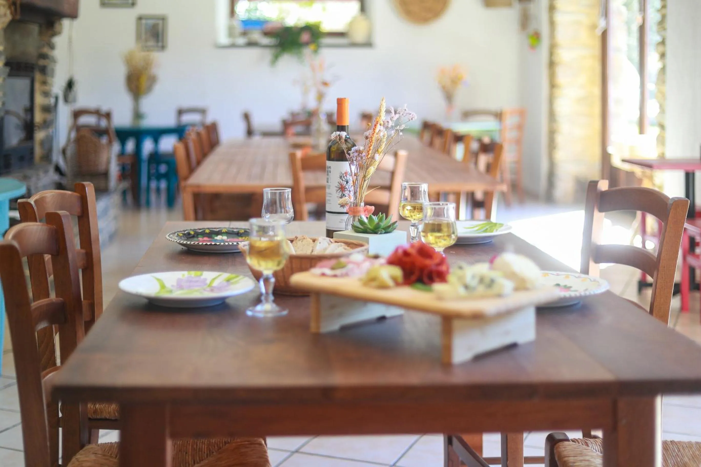 Dining area in Les Copains à Bord