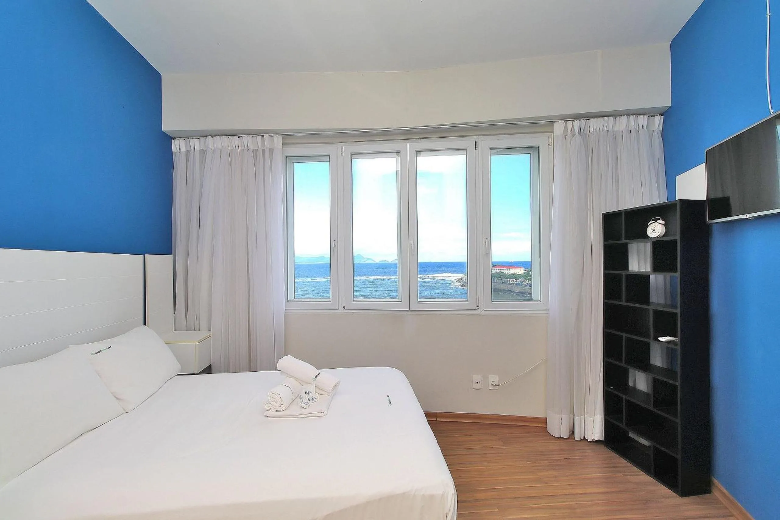 Bedroom, Bed in Rio Spot Homes T037 Ocean View