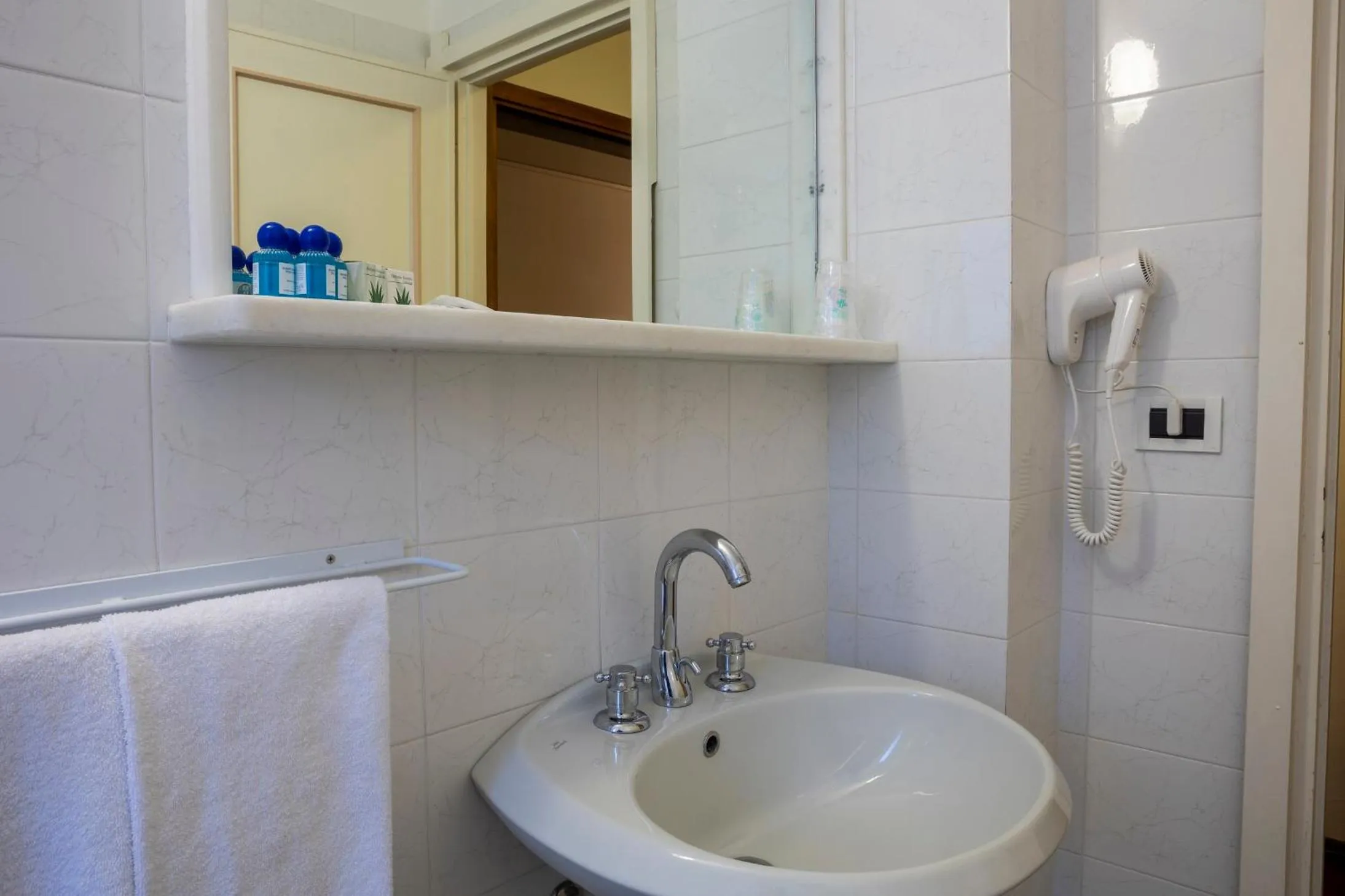 Shower in Hotel Hermitage