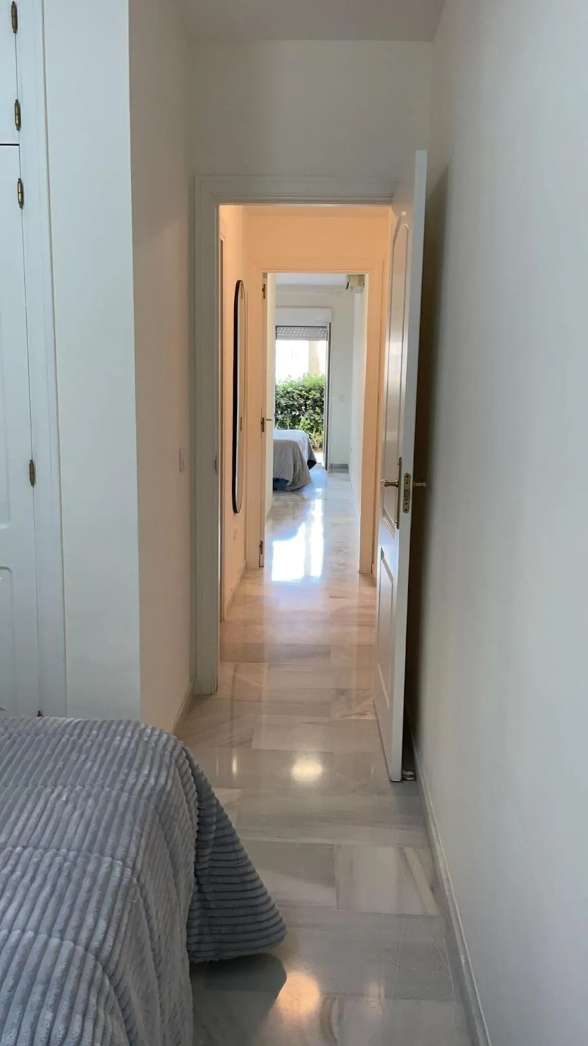 Decorative detail, Bed in Mi Capricho Luxury Apartment Bajo, P03