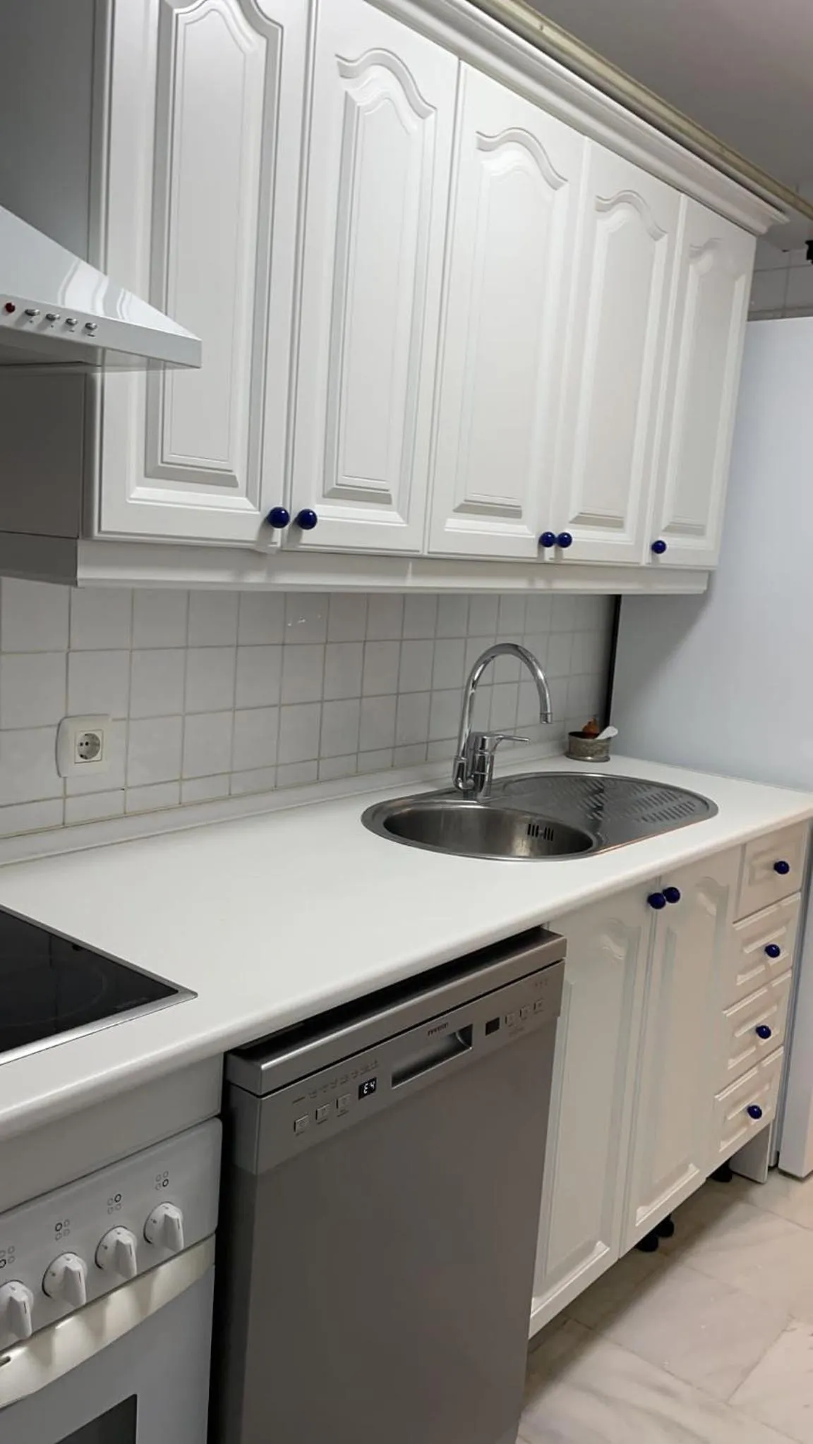 kitchen in Mi Capricho Luxury Apartment Bajo, P03