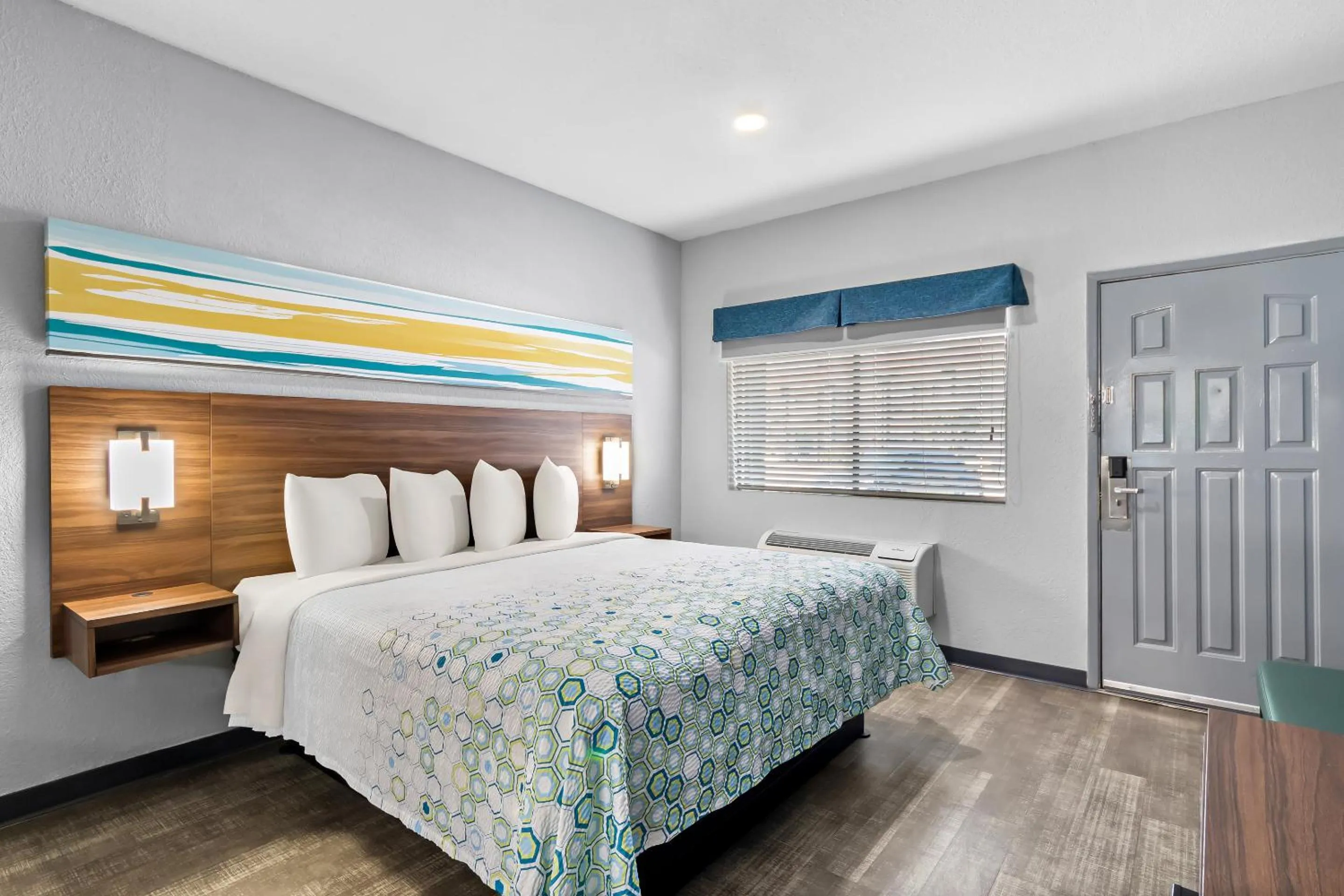 Photo of the whole room, Bed in HomeTowne Studios by Red Roof San Antonio E - Frost Bank Center