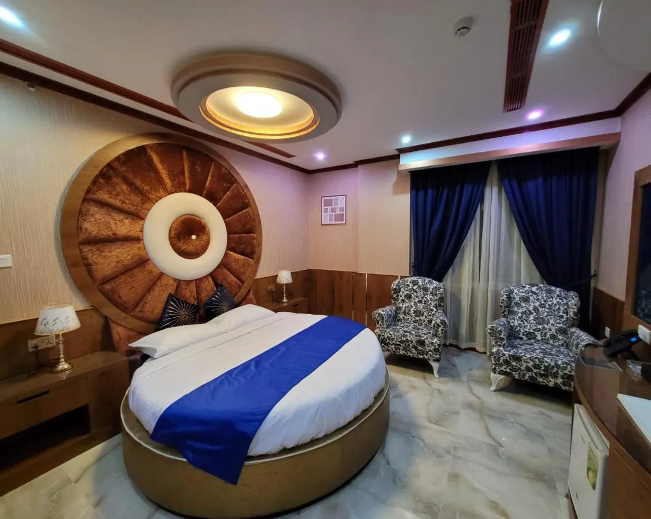 Bed in Camphor Hotel