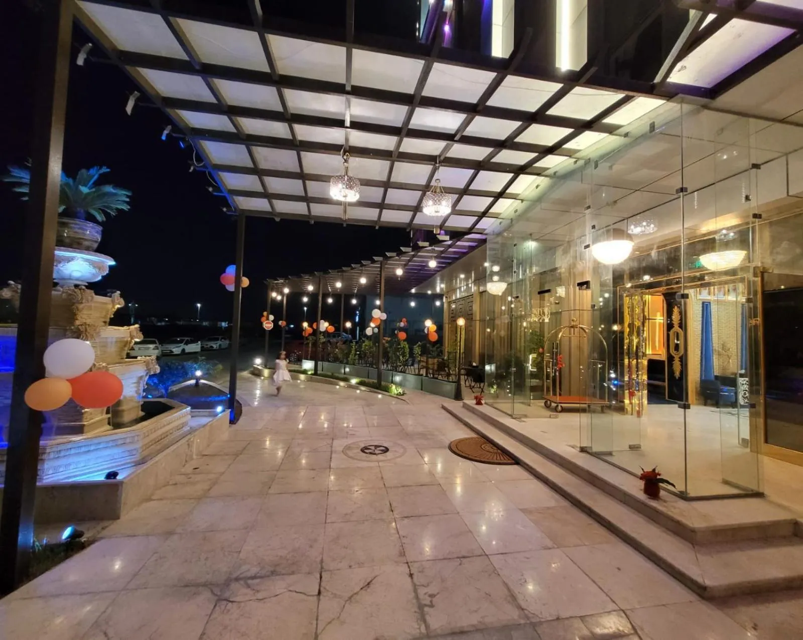 Facade/entrance in Camphor Hotel