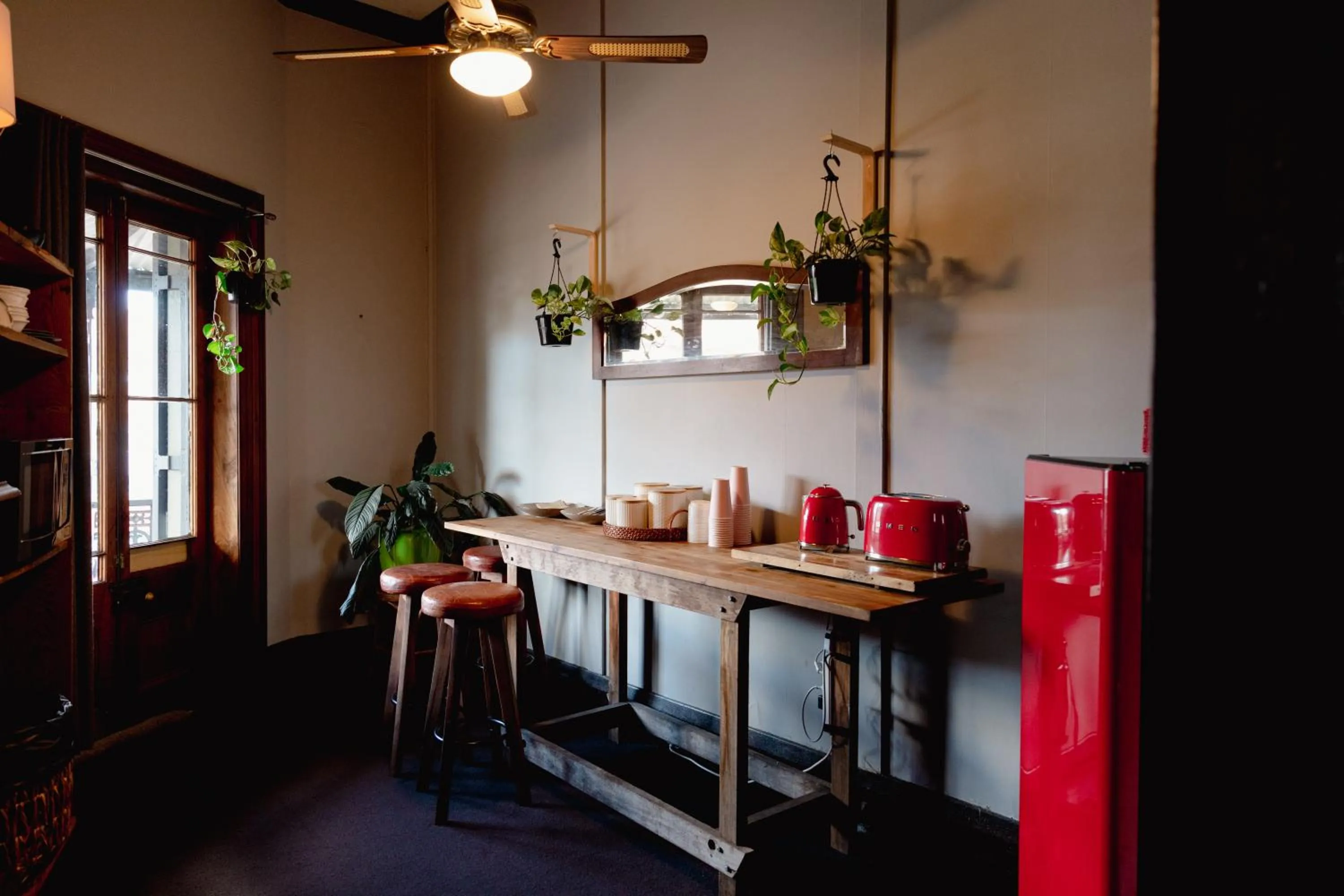 Kitchen or kitchenette in The Family Hotel