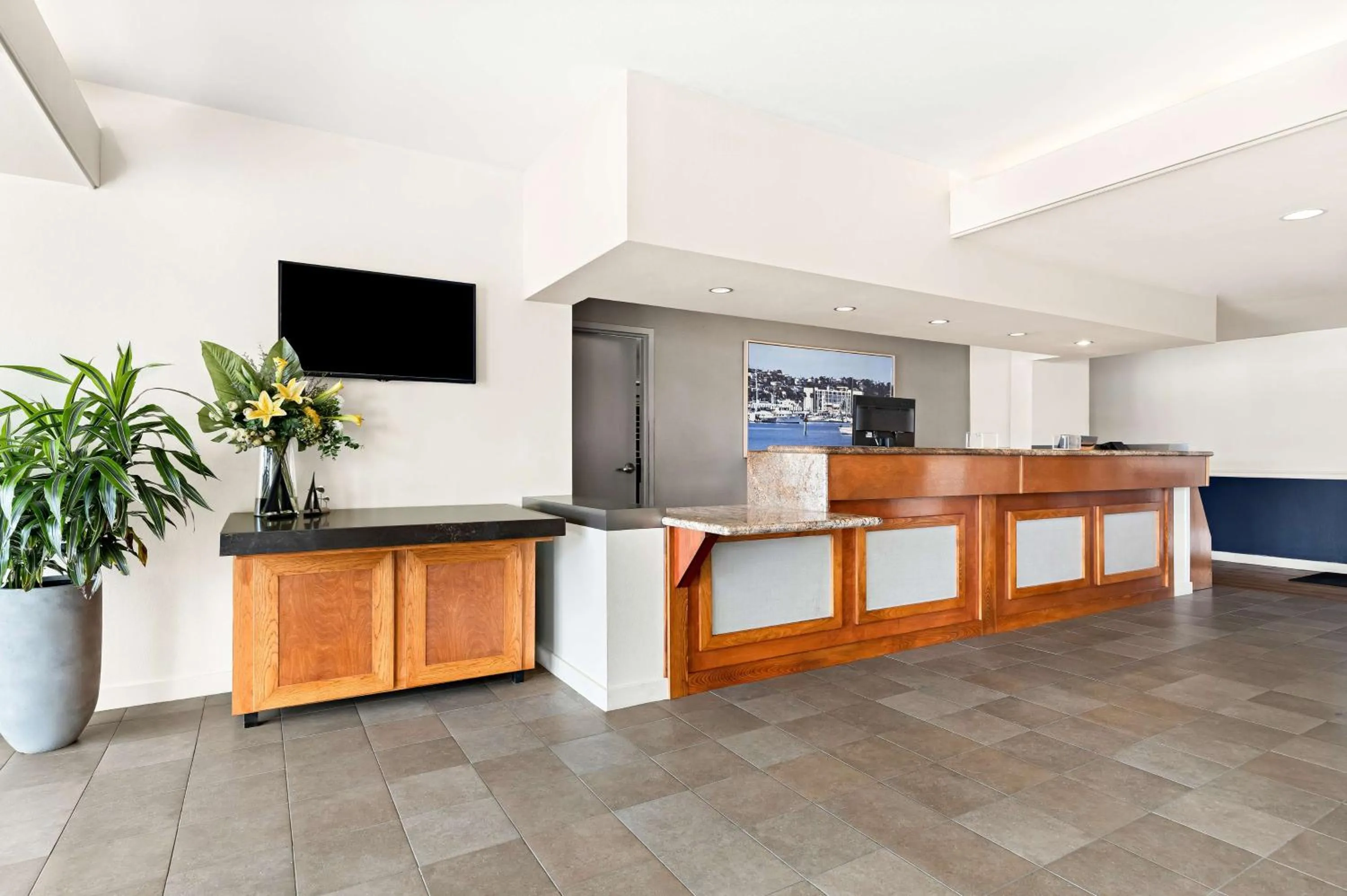 Lobby or reception in Best Western Yacht Harbor Hotel