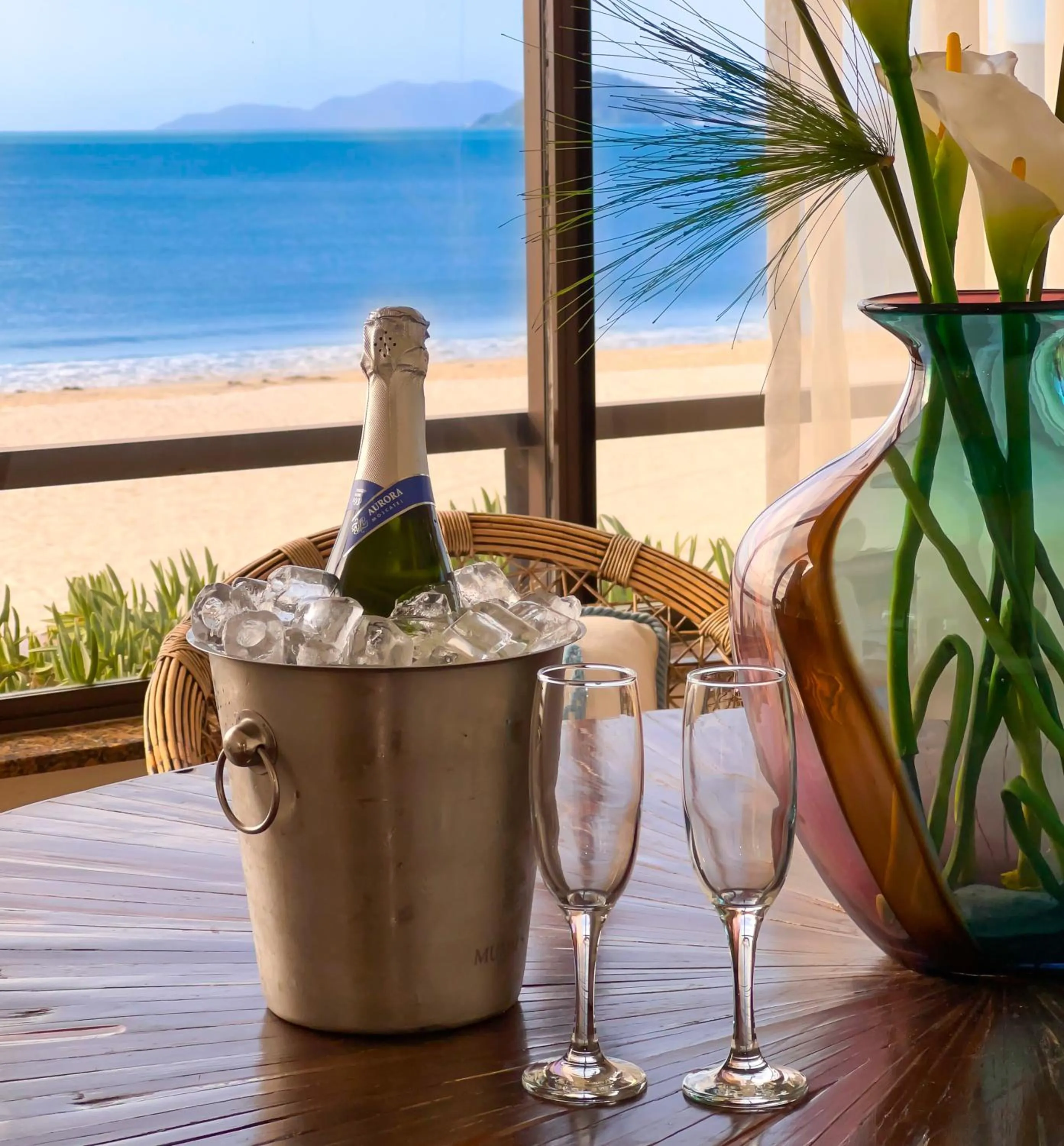 Sea view in Hotel Palace 1