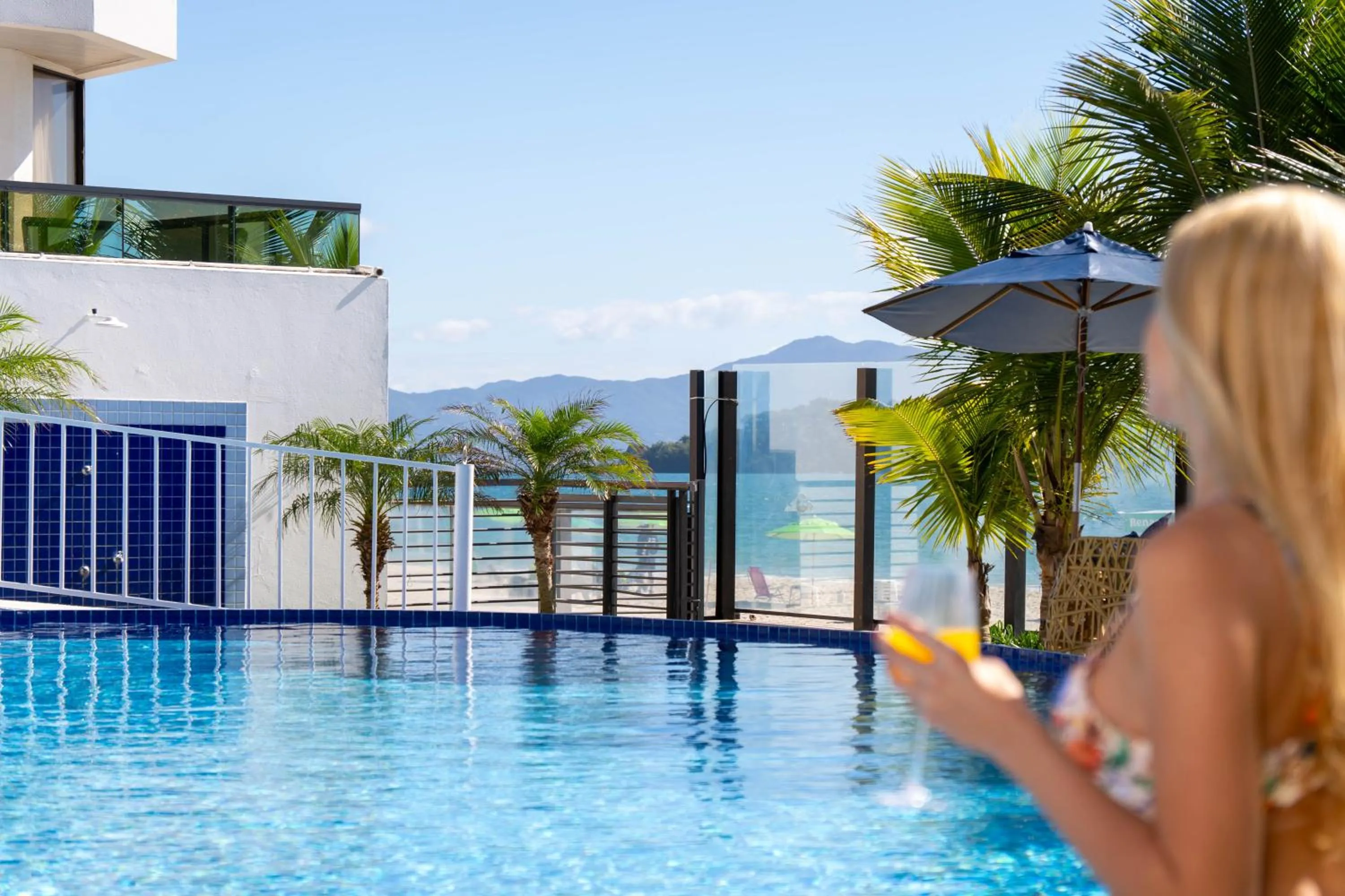 Property building in Hotel Palace 1