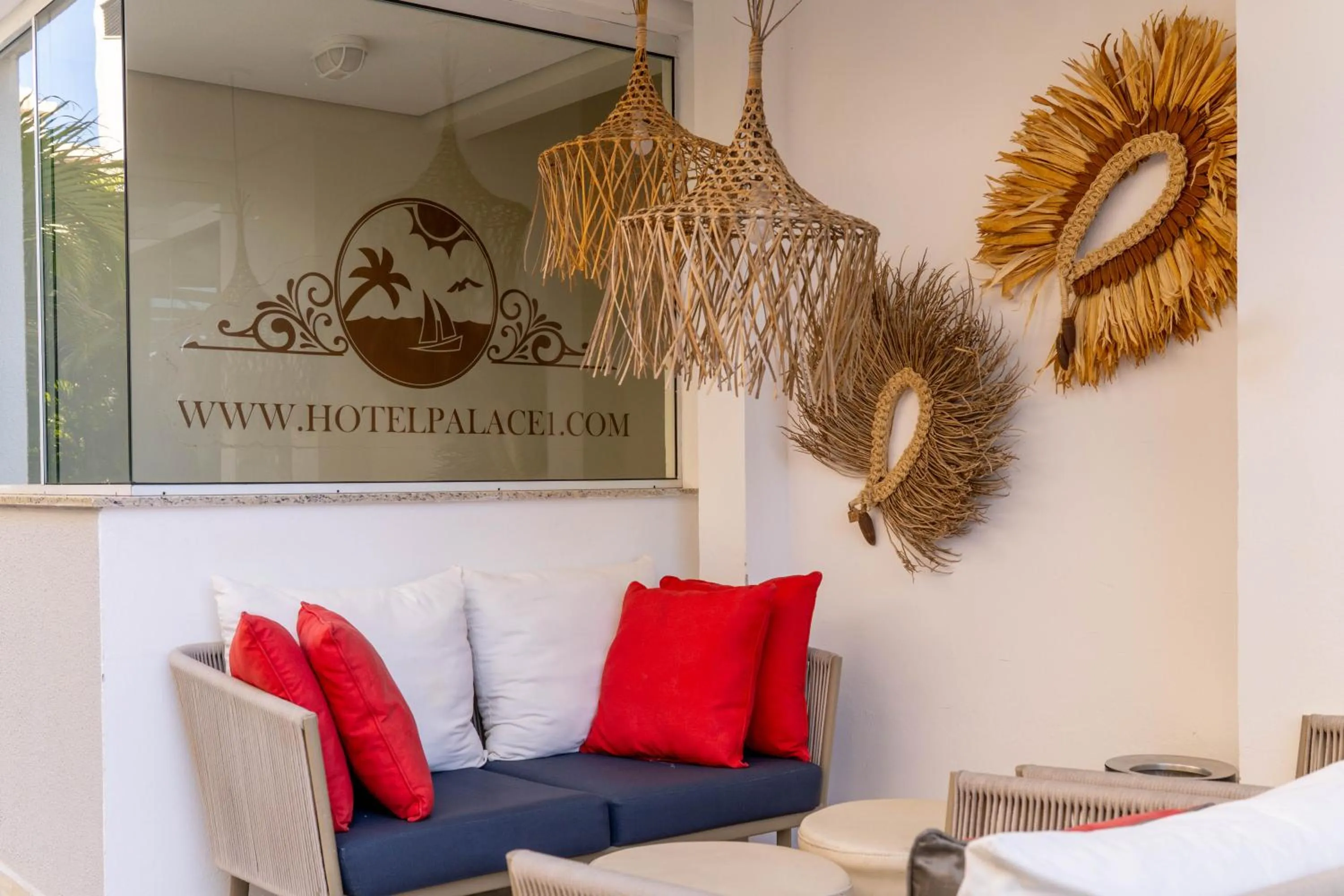 Seating area in Hotel Palace 1