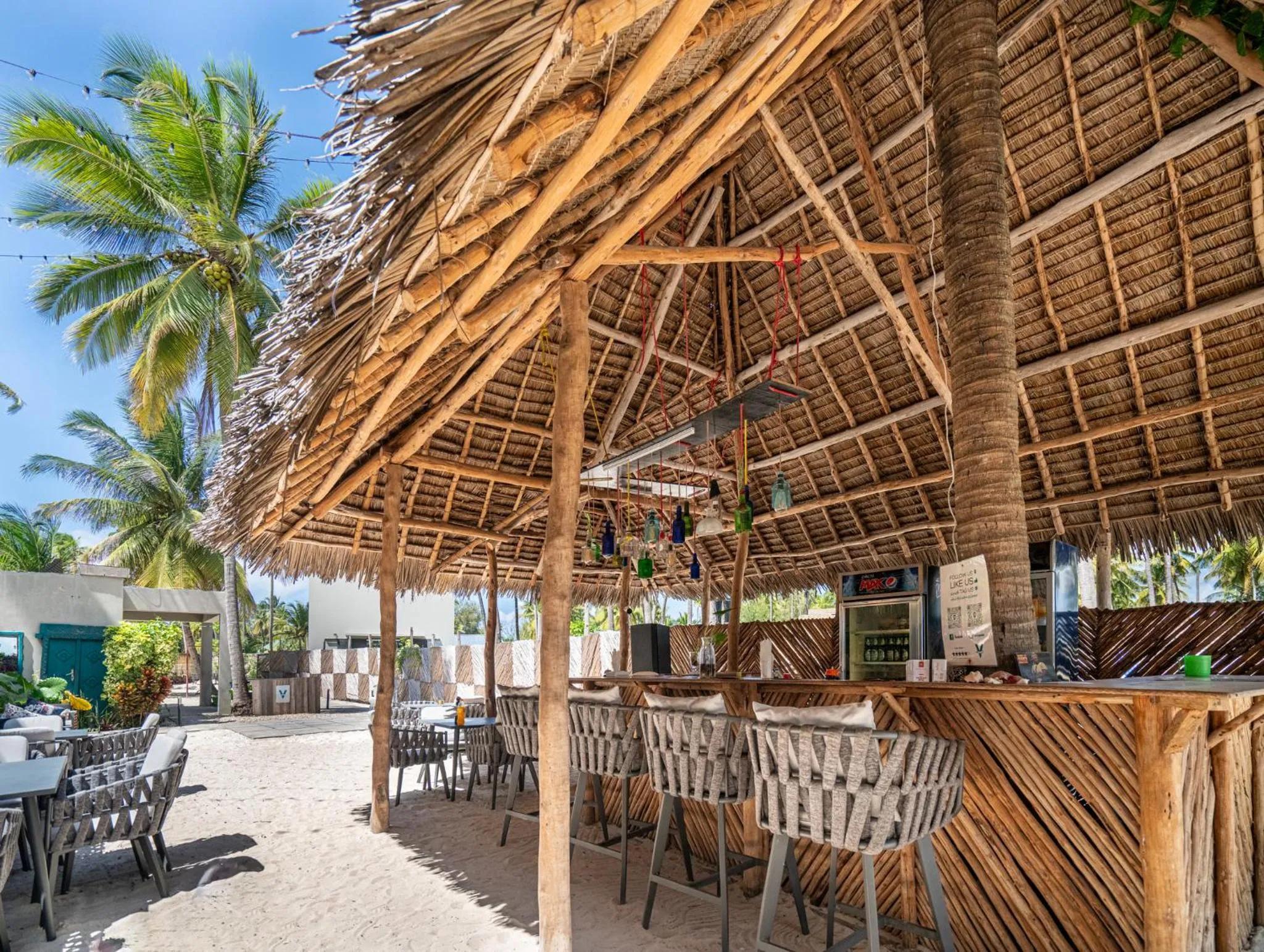 Lounge or bar in V Hotel in Paje