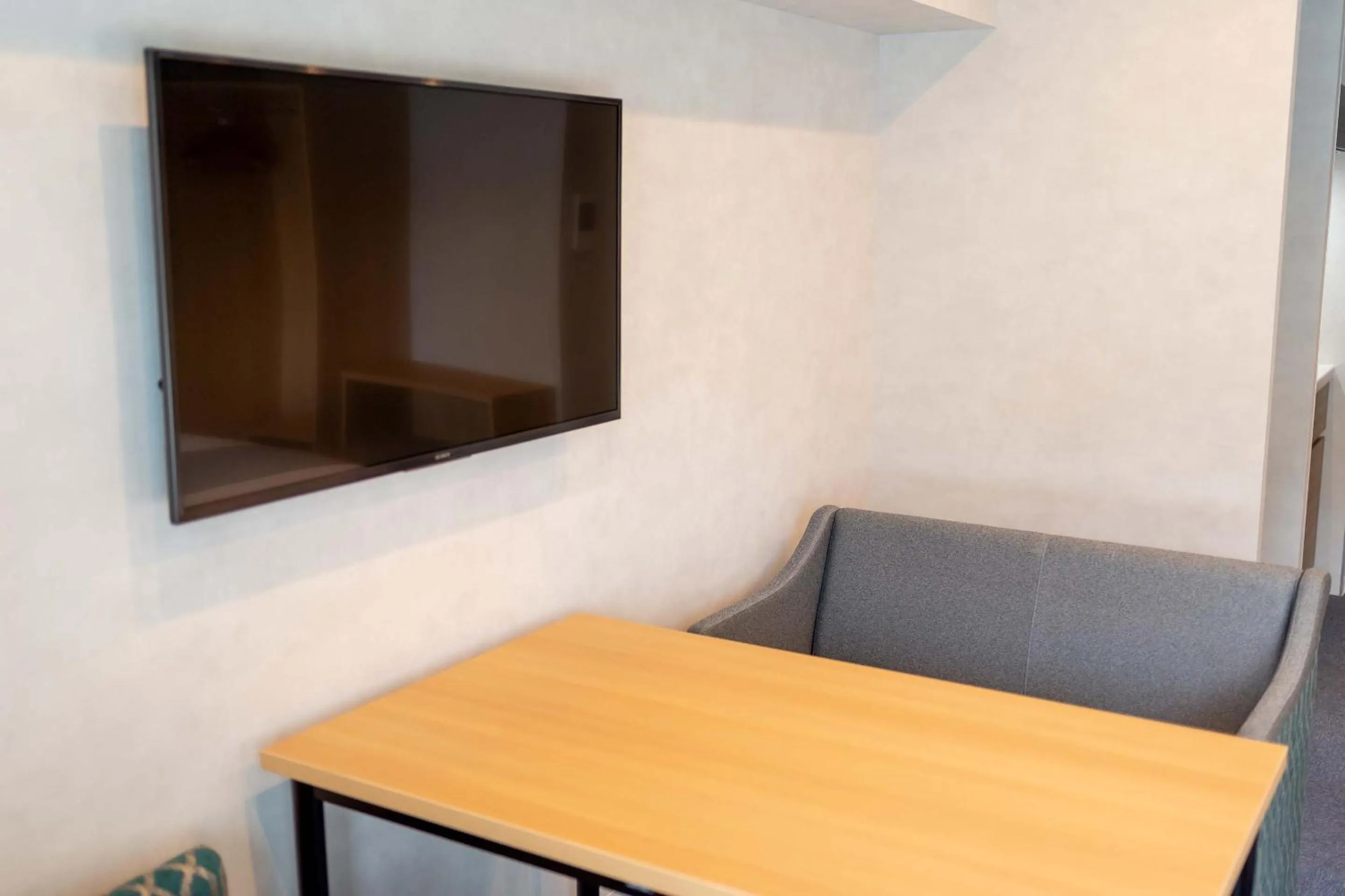 TV and multimedia in RESI STAY Kyo Ryuvilux Nijo