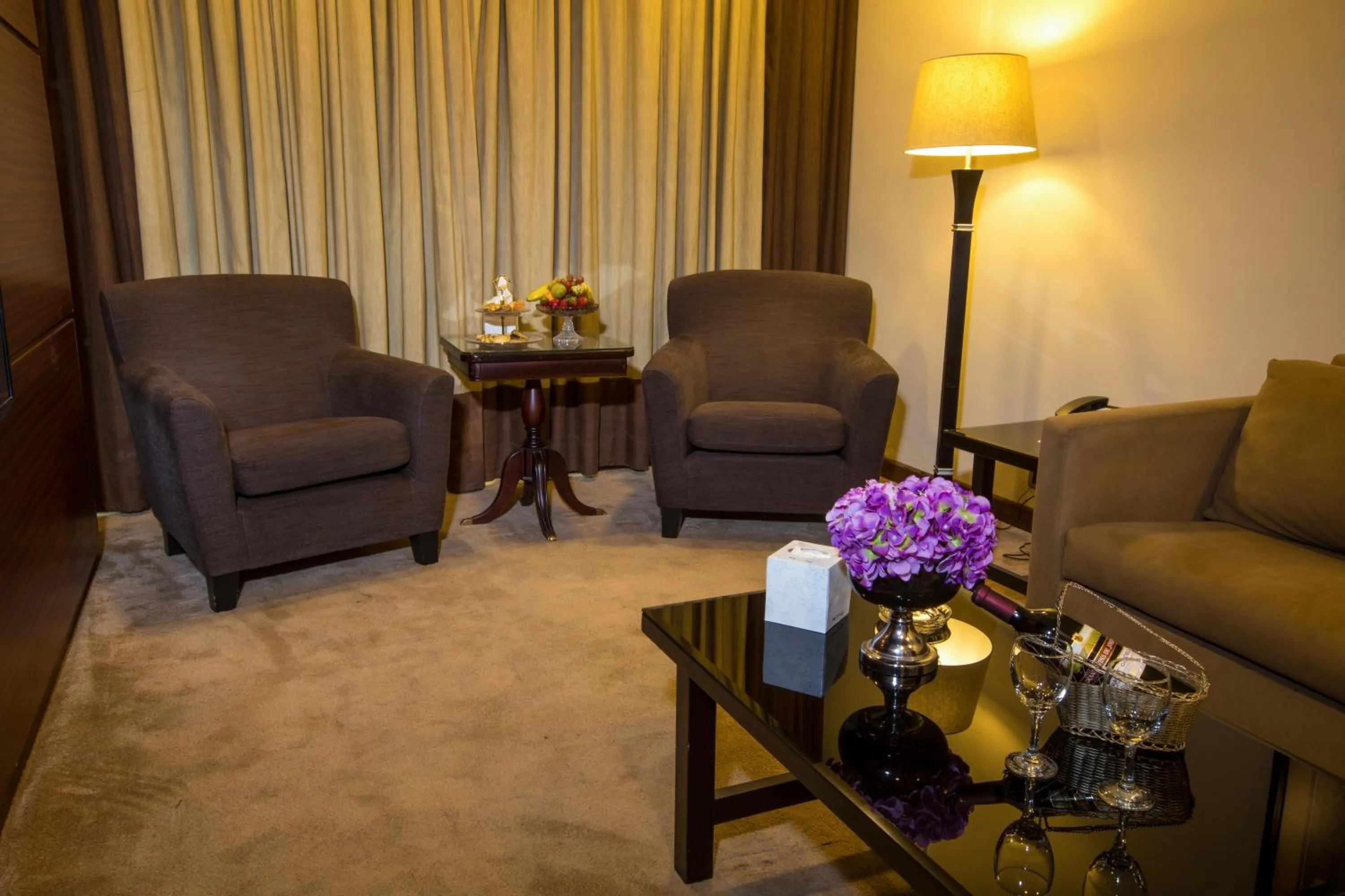 Living room in Century Park Hotel