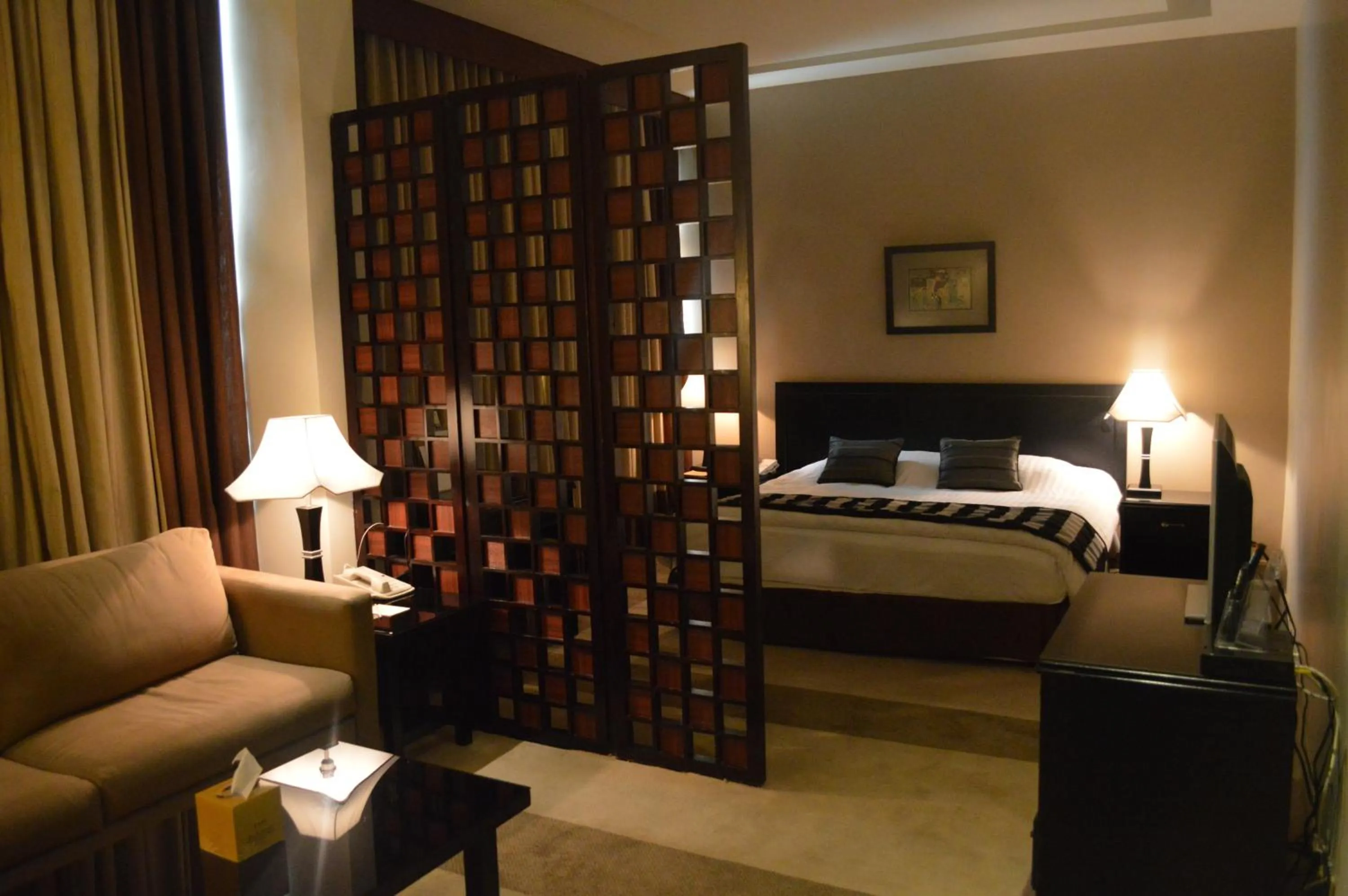 Photo of the whole room, Bed in Century Park Hotel