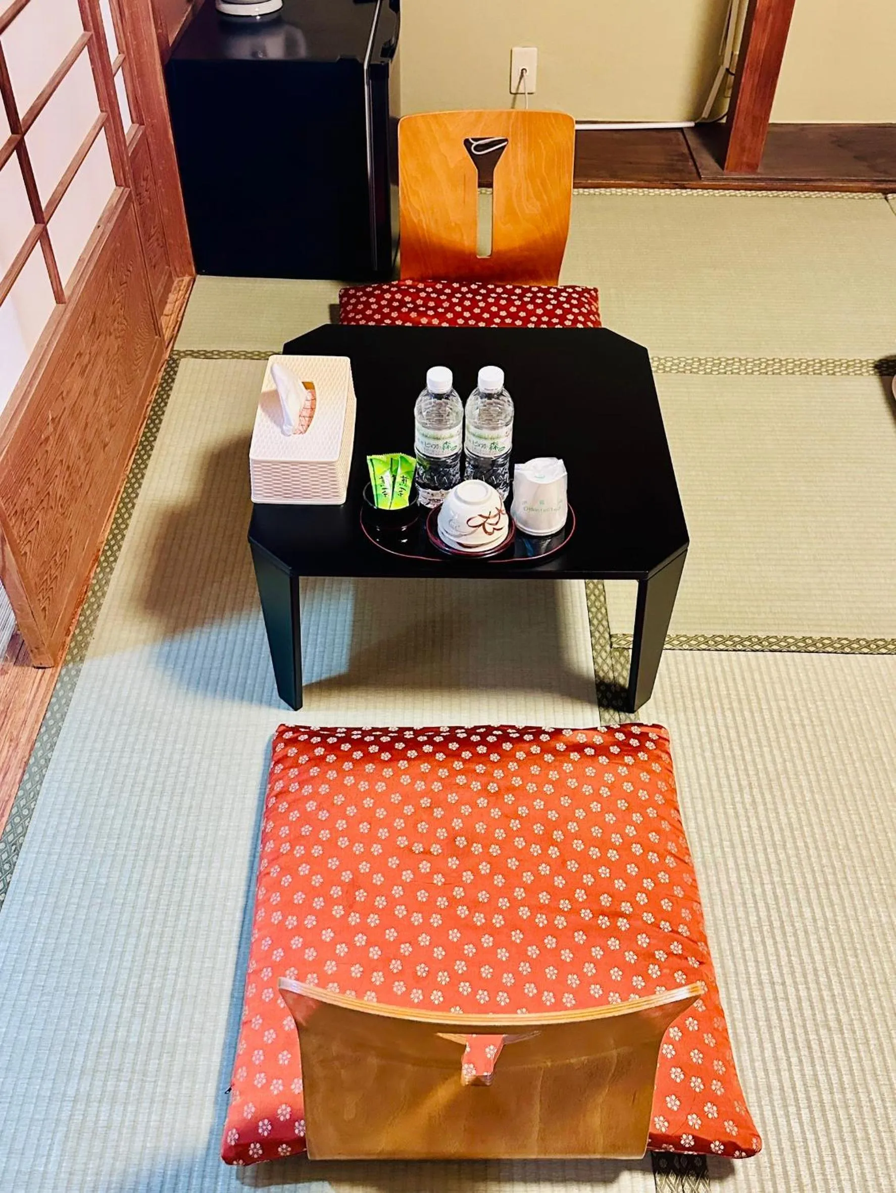 room service in Kousen Annex Kazeya Group