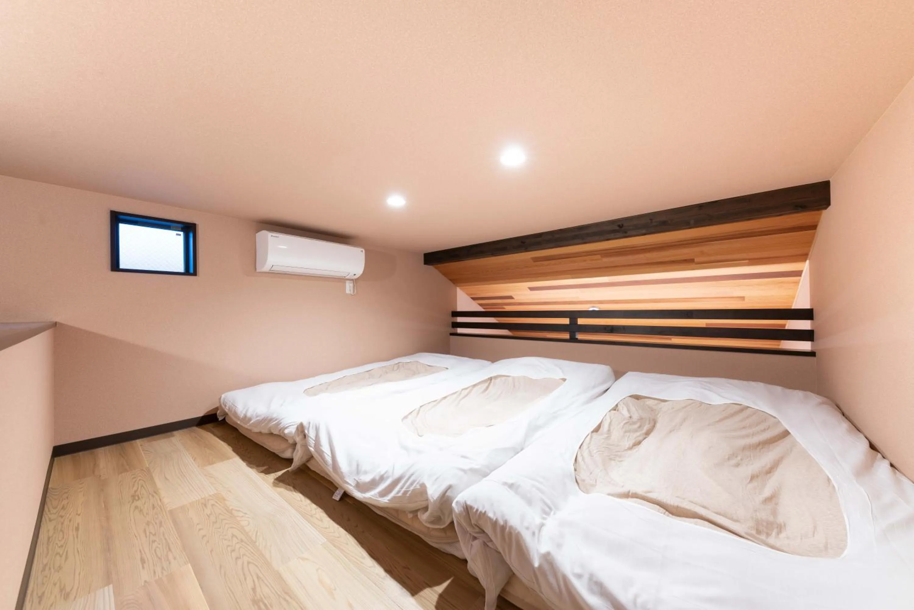 Bedroom, Bed in スタジオーネ 箱根強羅 East - Stagione Hakone Gora East