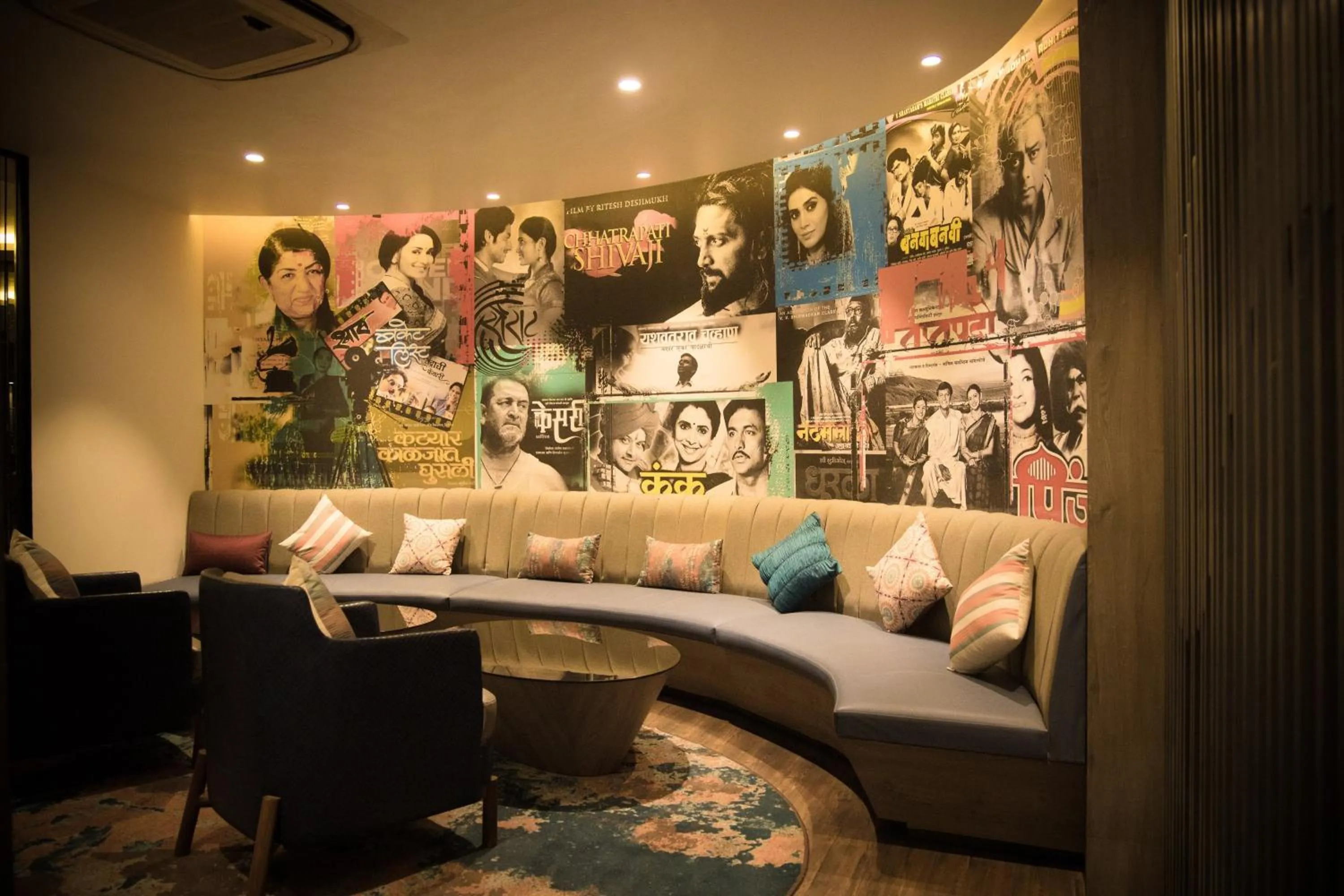 Lounge or bar in Grand Sarovar Portico, Latur