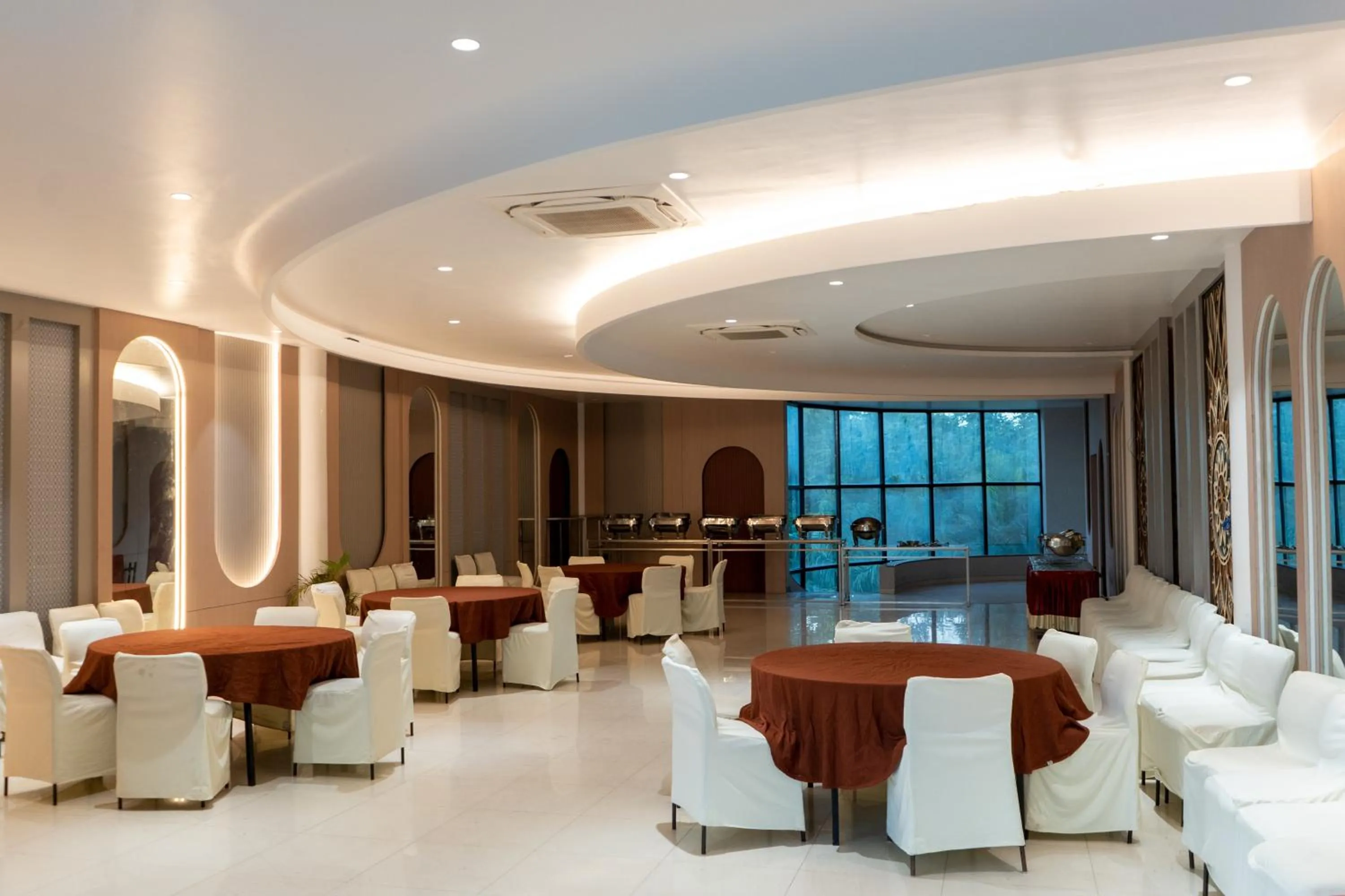 Banquet/Function facilities in Grand Sarovar Portico, Latur