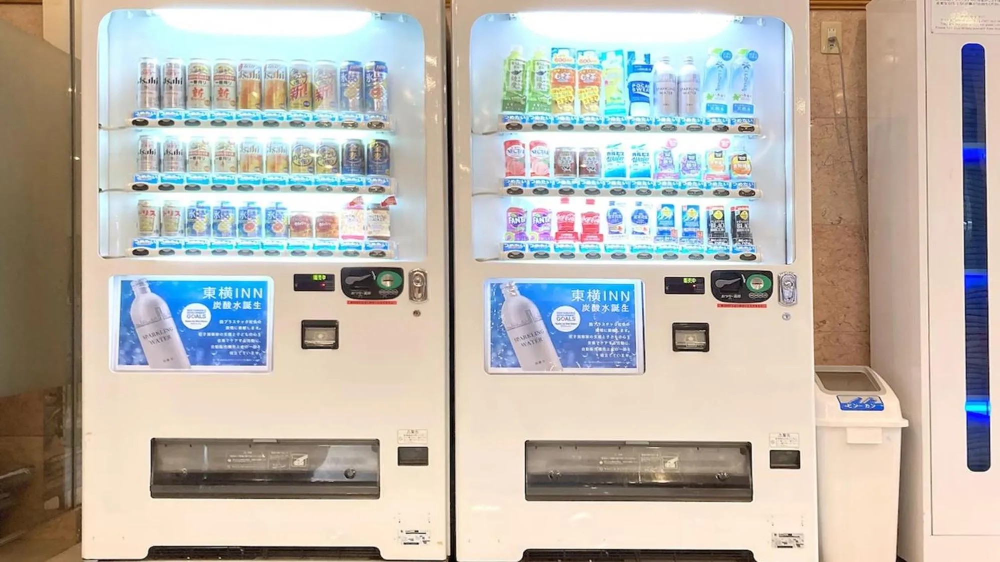 vending machine in Toyoko Inn Sodegaura eki Kita guchi