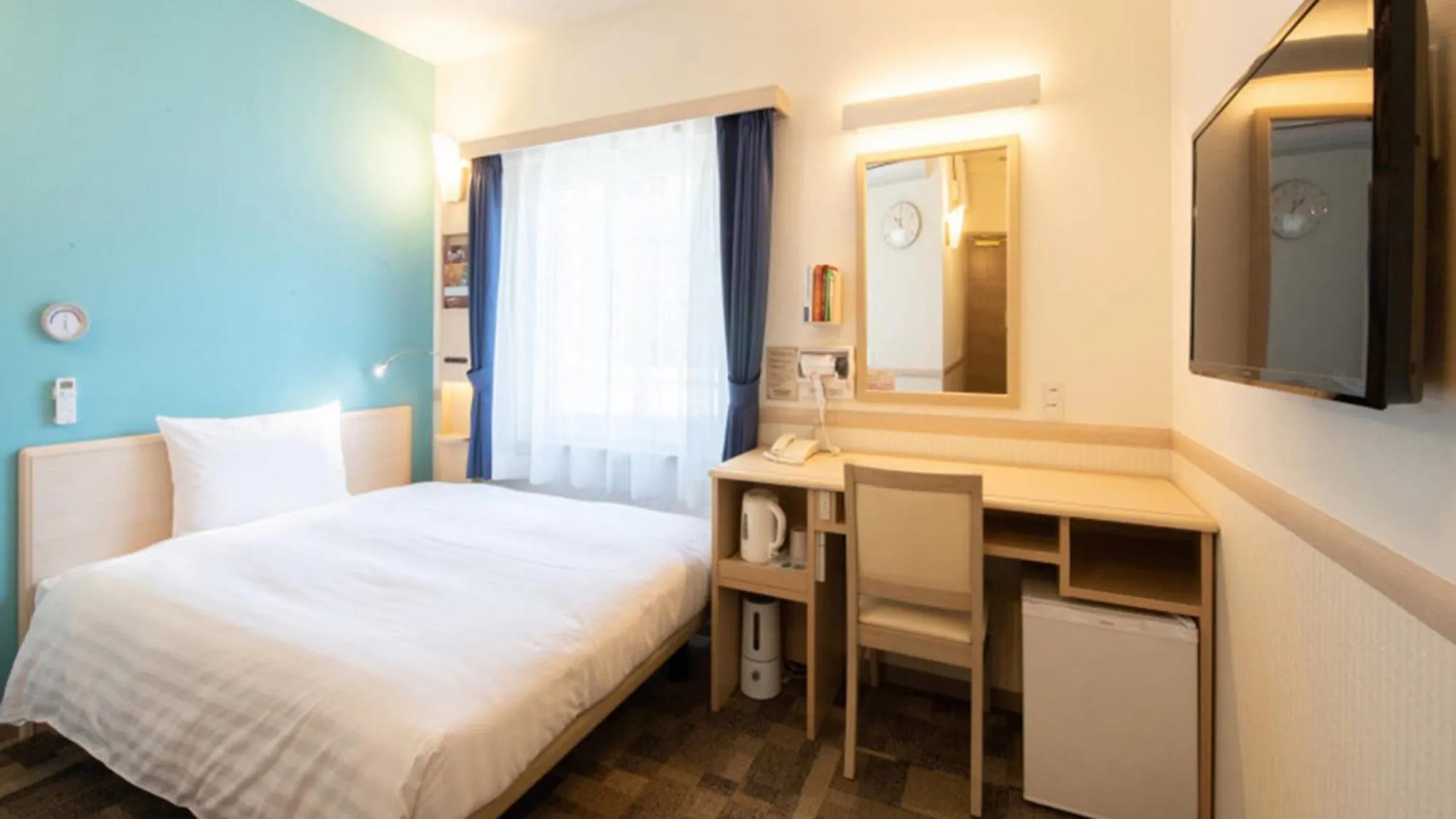 Bedroom, Bed in Toyoko Inn Nagareyama-Otakanomori Ekimae