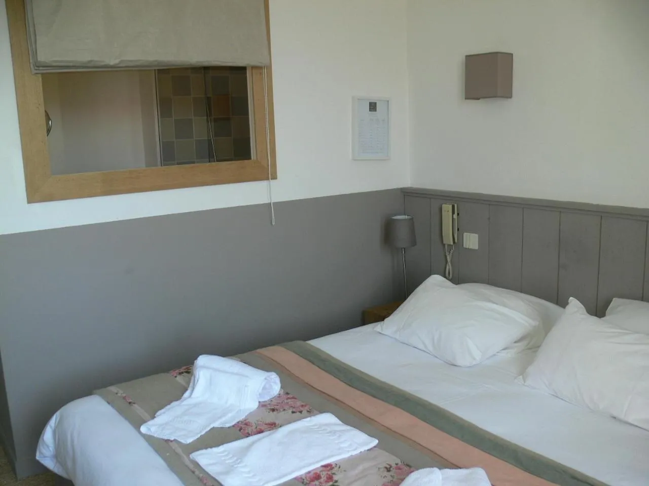 Bed in L'Île Ô Château