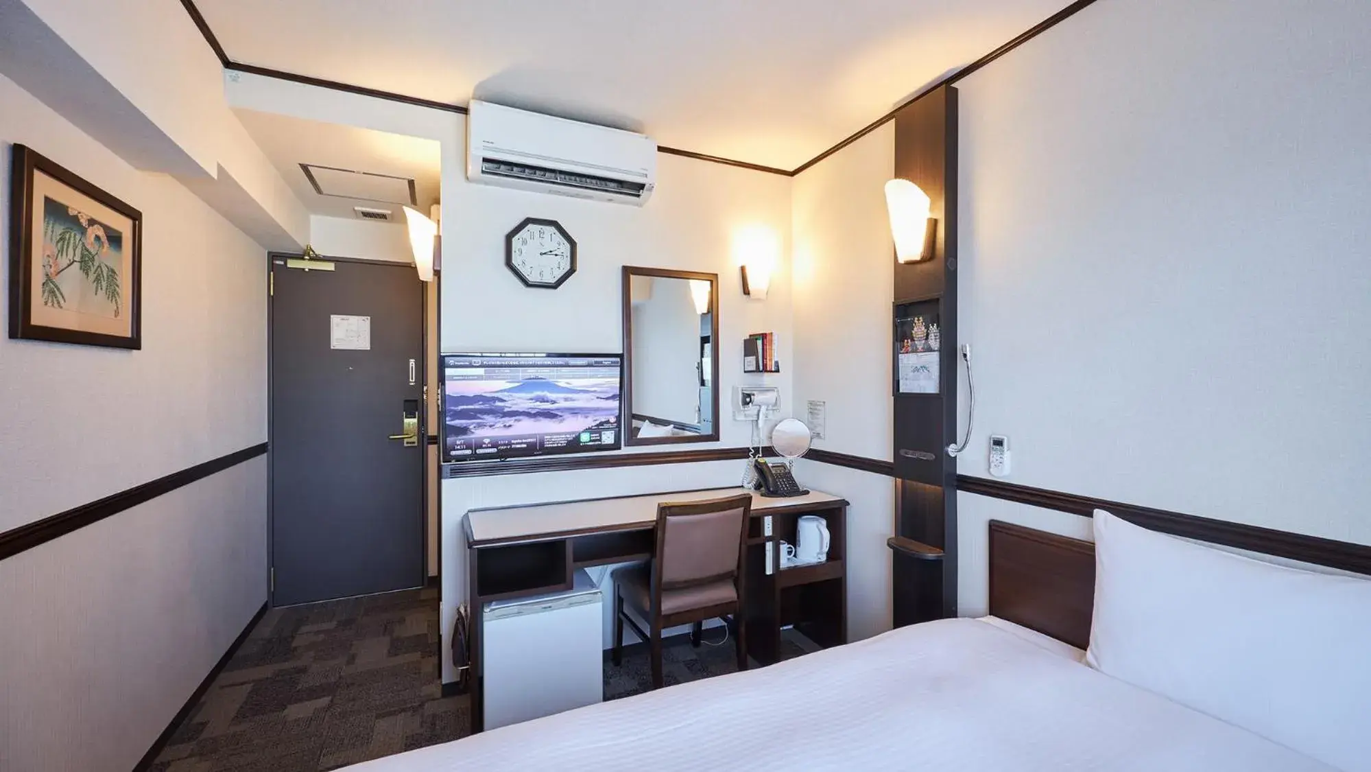 Single Room - Smoking in Toyoko Inn Maibara eki Shinkansen Nishi guchi Single Room - Smoking in Toyoko Inn Maibara eki Shinkansen Nishi guchi