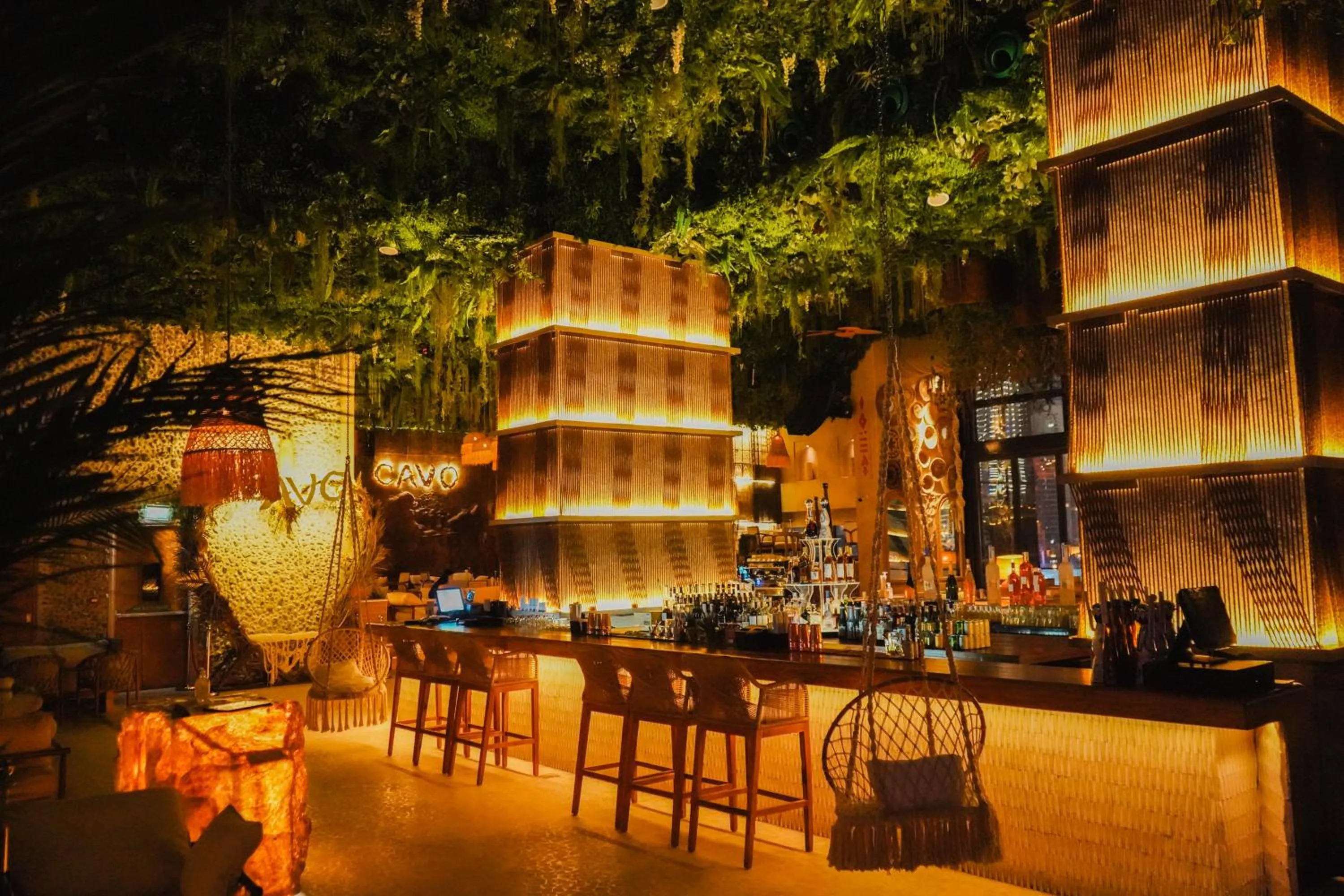 Nightclub / DJ in Ramee Dream Hotel Downtown