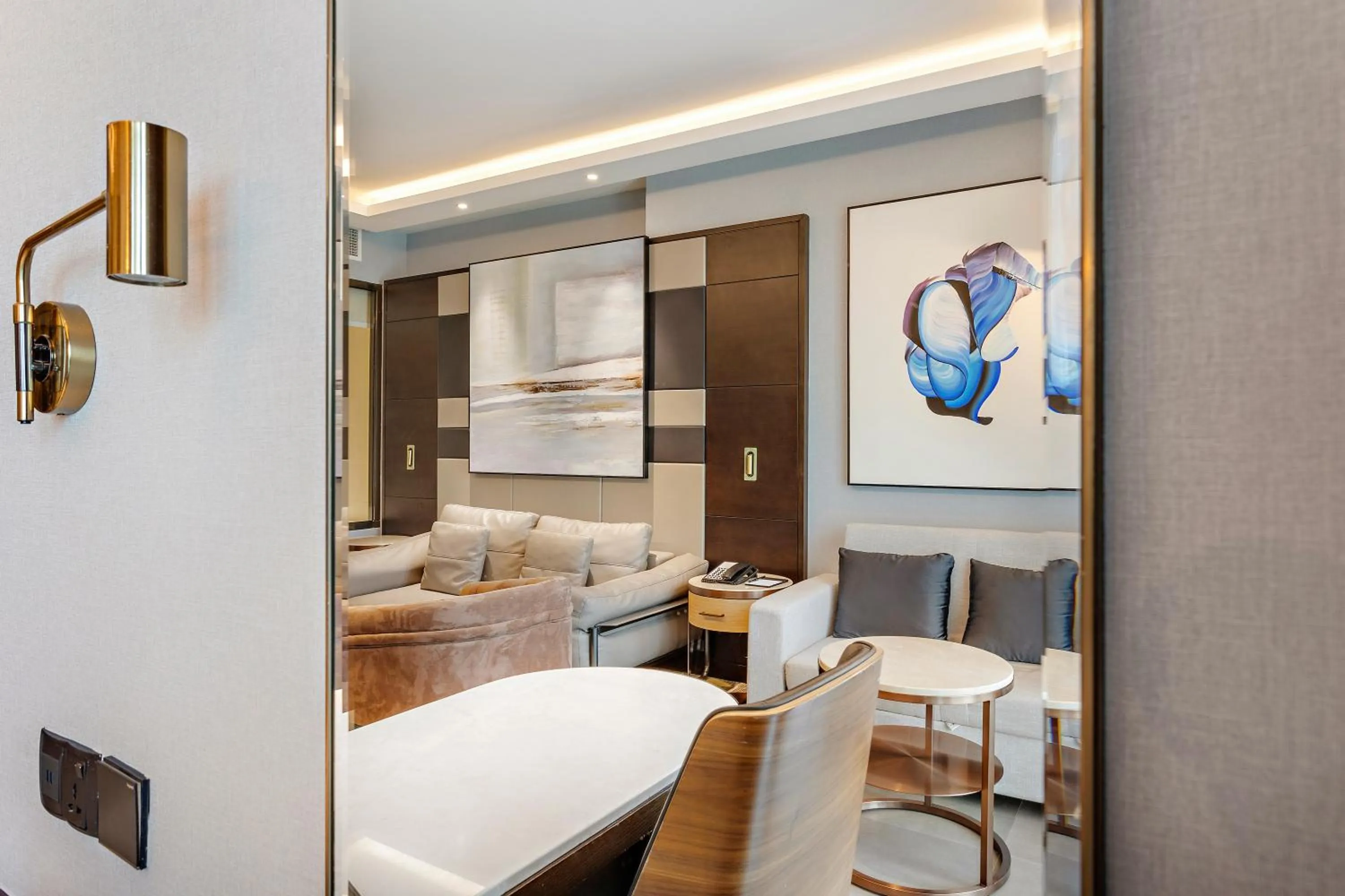 Seating area, Bed in Ramee Dream Hotel Downtown