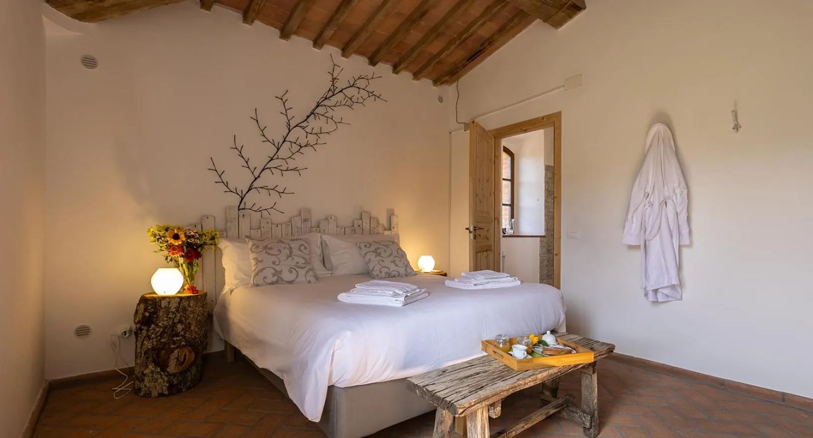 Bed in Ca'Novae - Tuscany Farmhouse