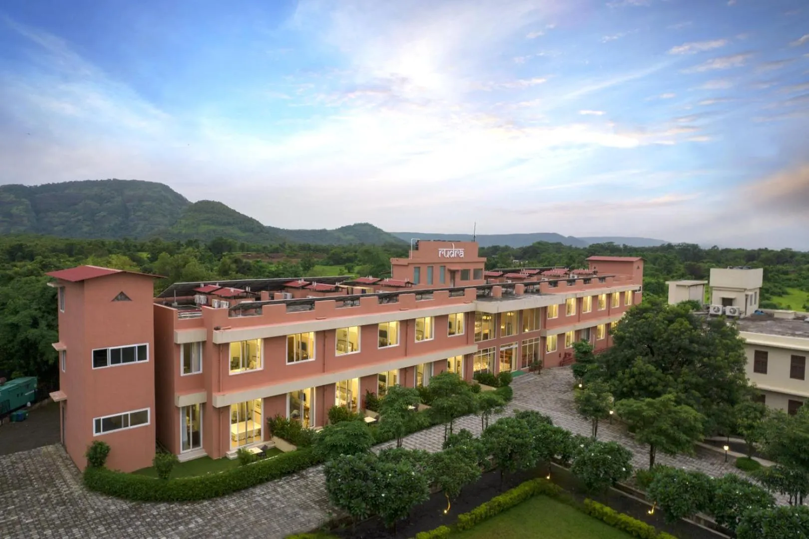 juSTa Rudra Resort & Spa