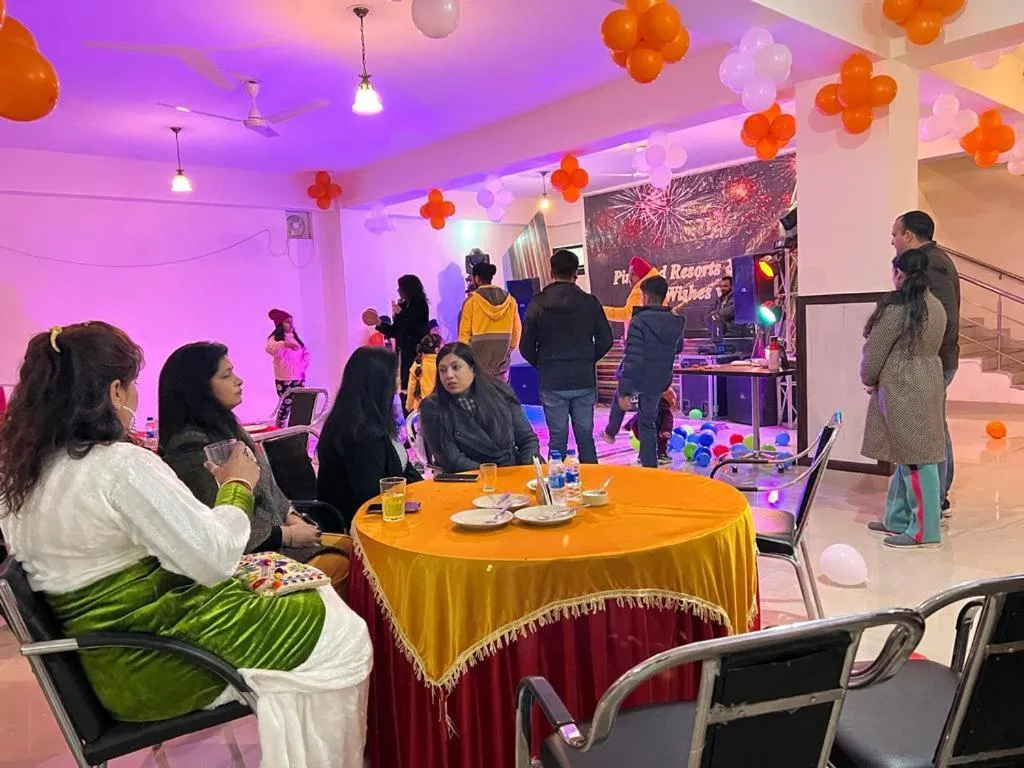Banquet/Function facilities in Pineland Resorts & Chalets Kasauli