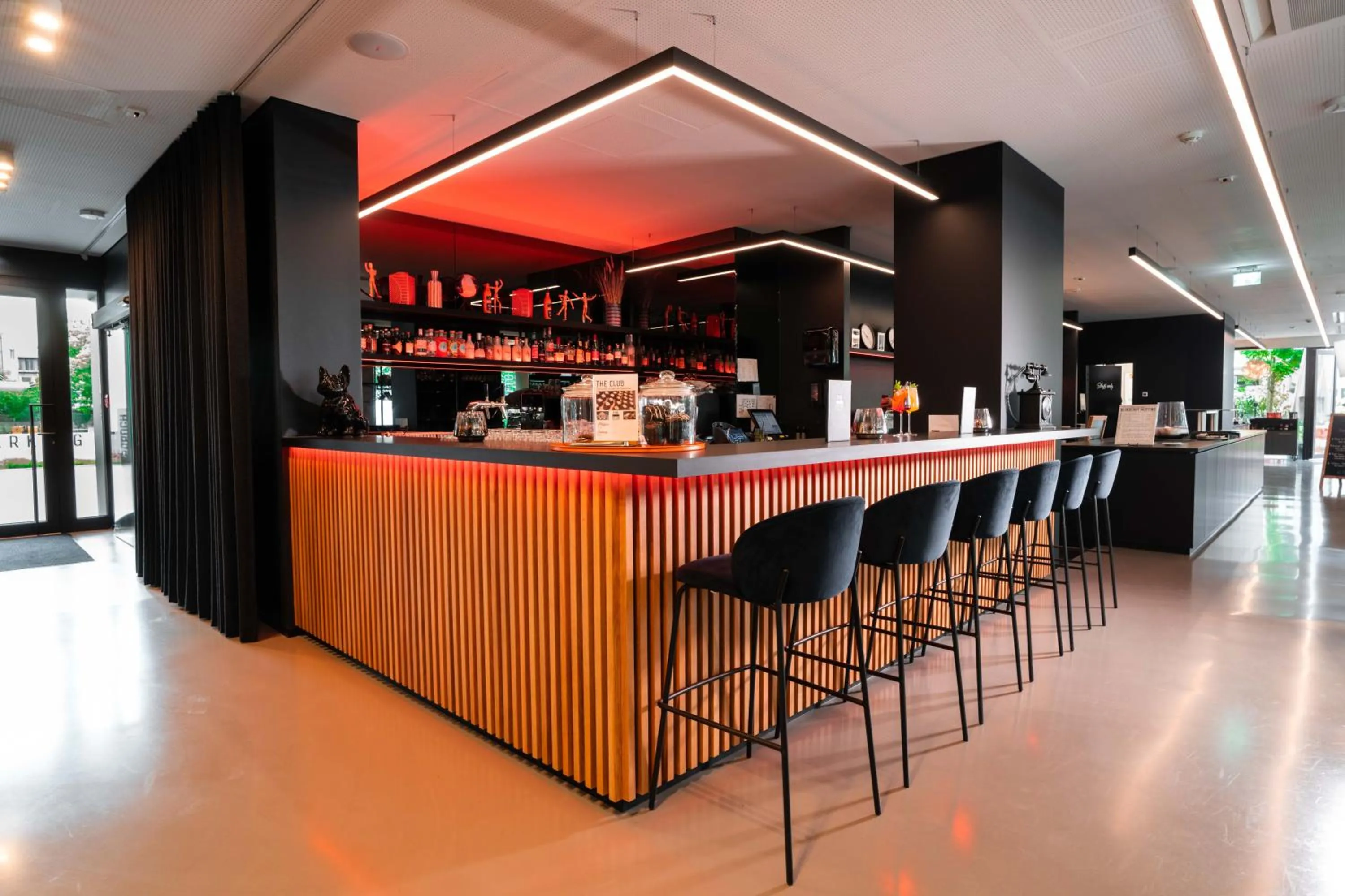 Restaurant/places to eat in GREFIS Hotel München-Gräfelfing