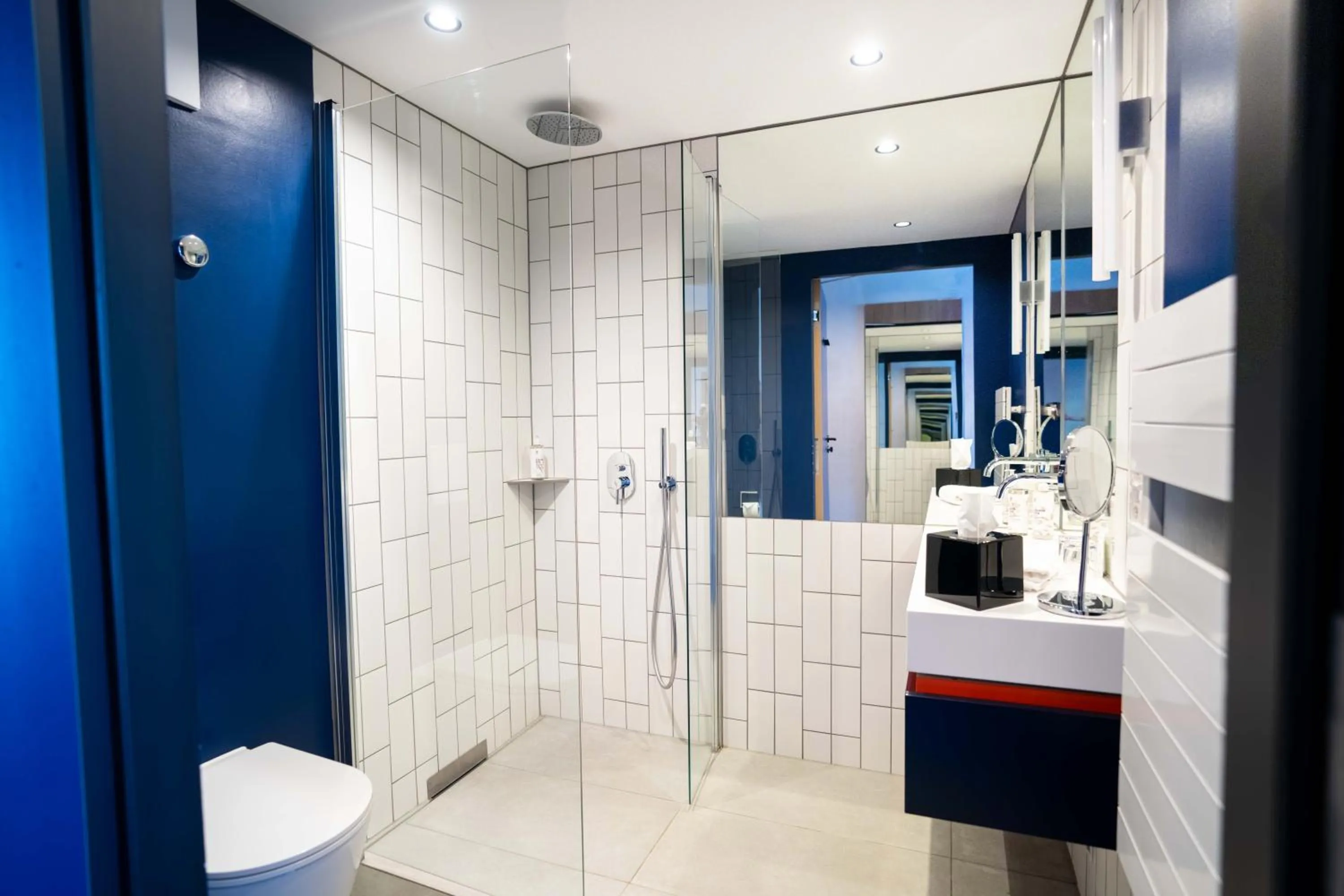 Bathroom in GREFIS Hotel München-Gräfelfing