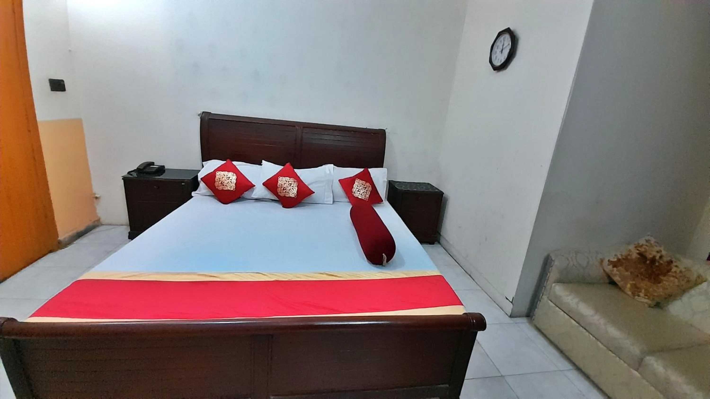 Bed in Hotel Super Seven