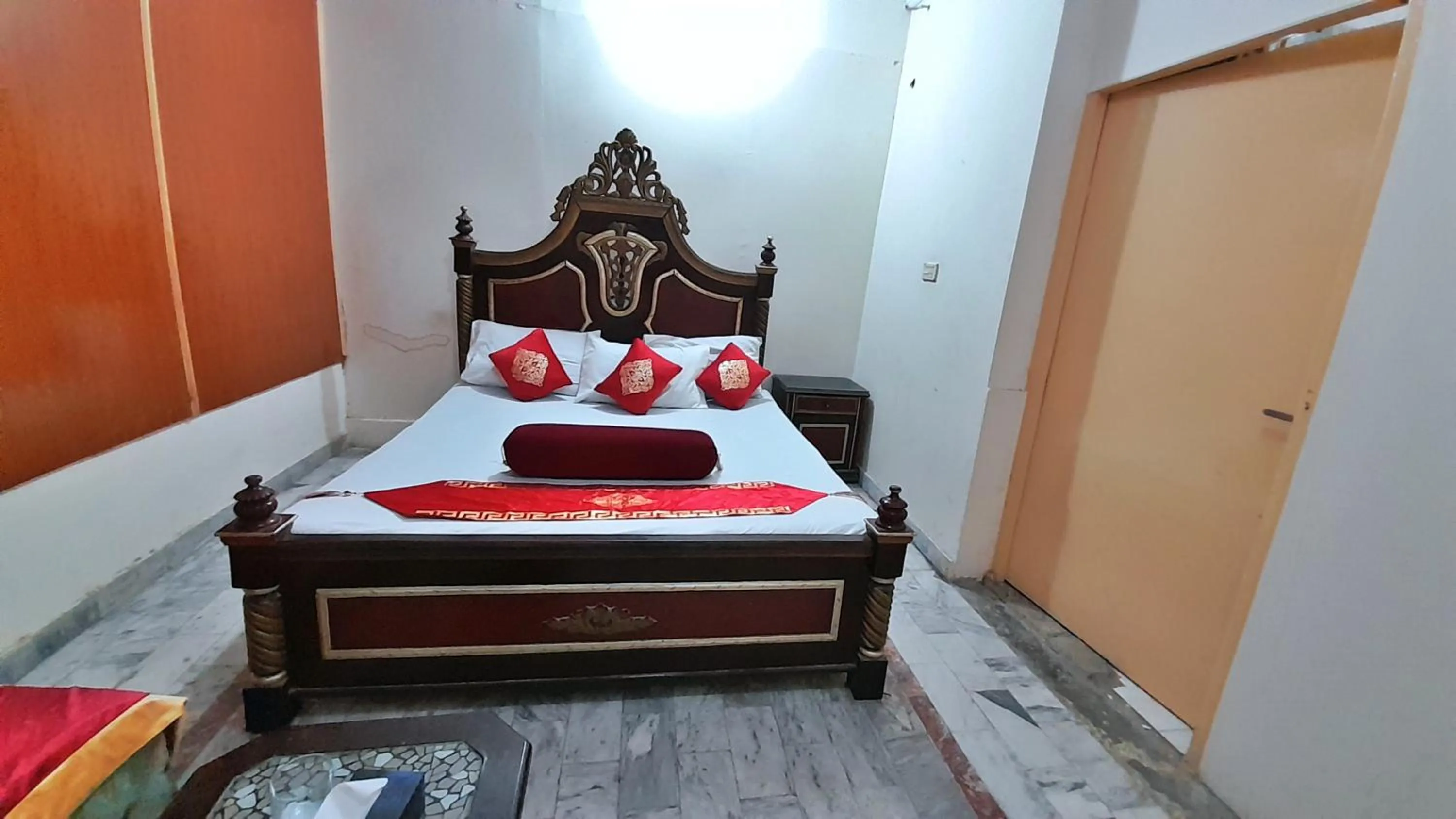 Bed in Hotel Super Seven