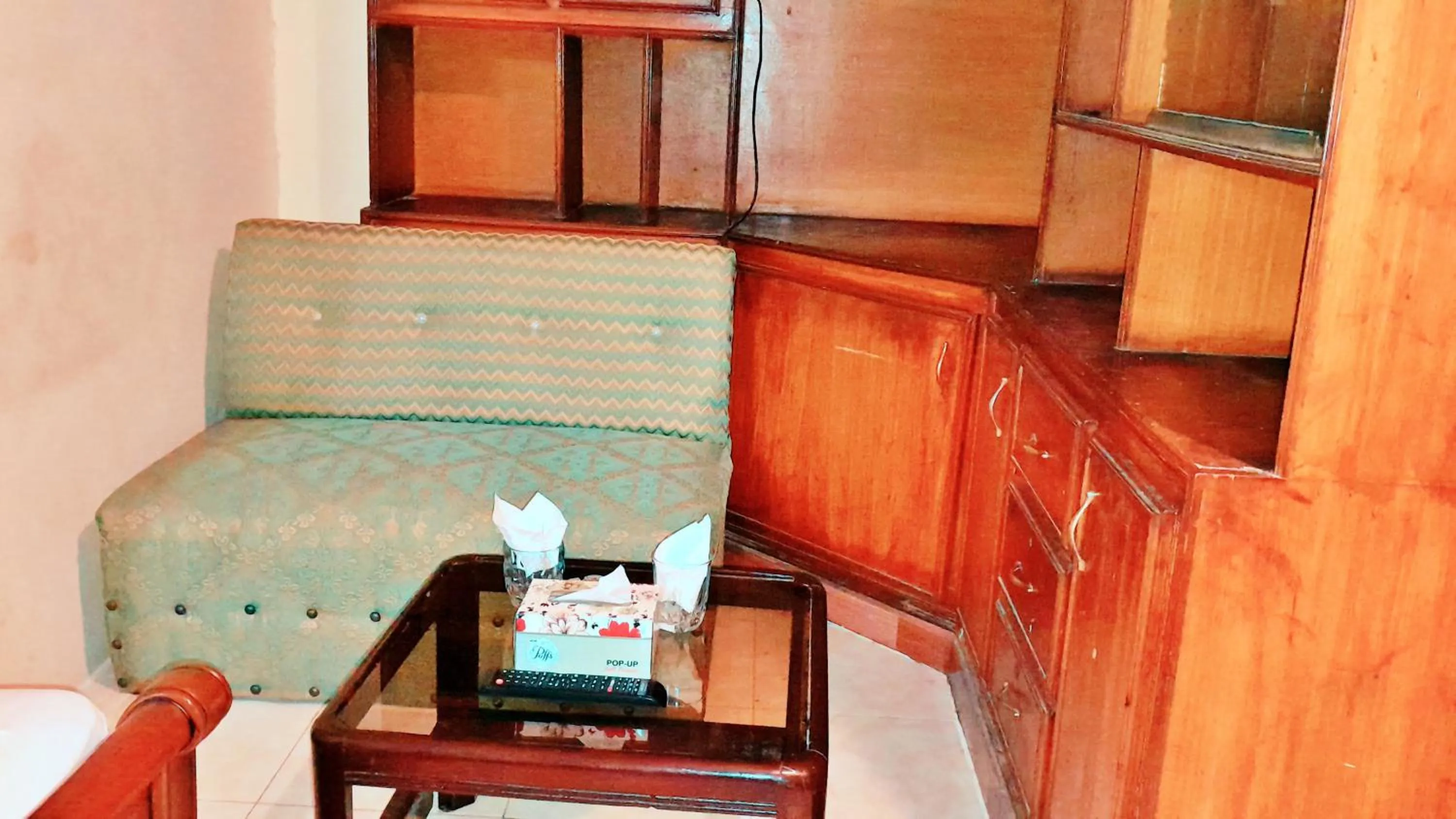 Seating area in Hotel Super Seven