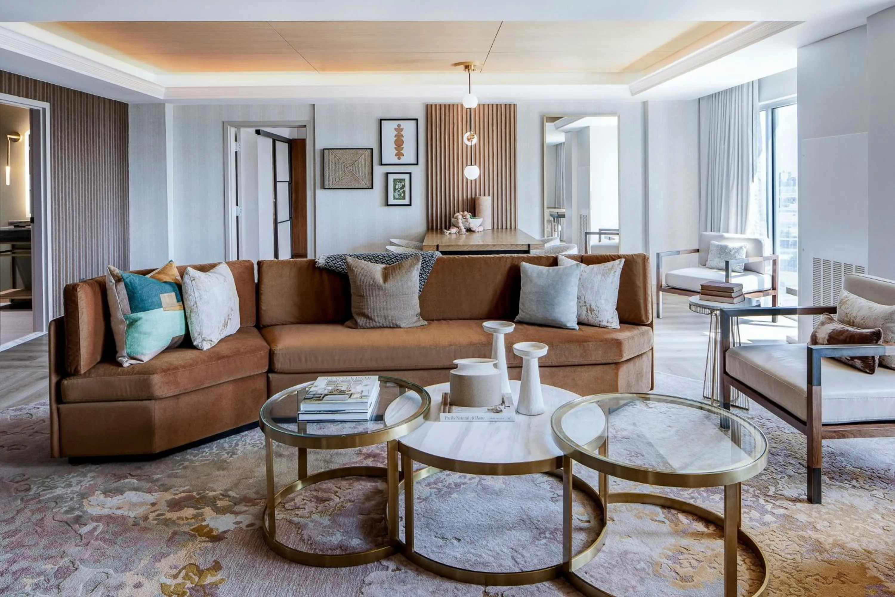 Living room in Sheraton Fort Worth Downtown Hotel