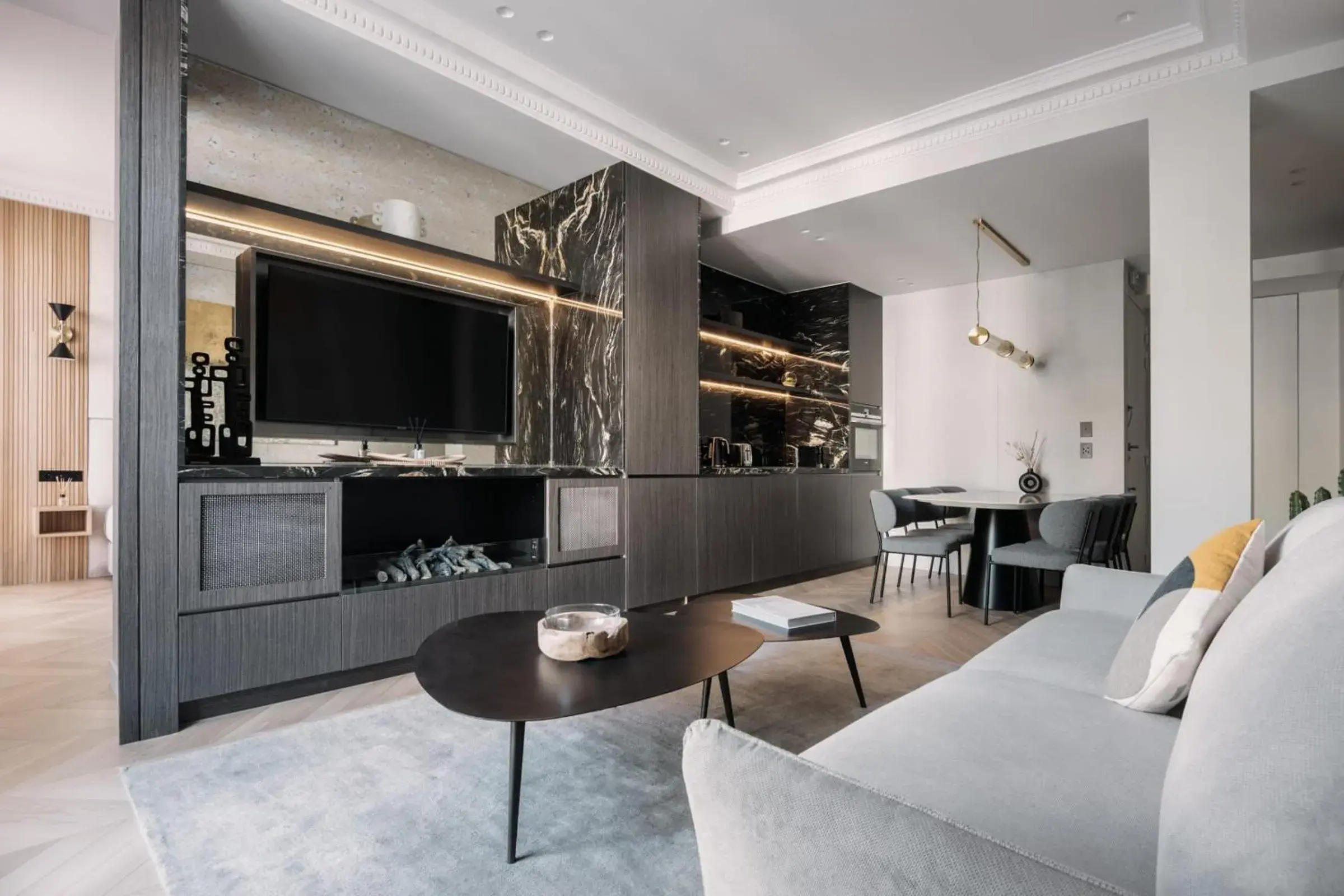 Three-Bedroom Apartment in HIGHSTAY - Luxury Serviced Apartments - North Marais 1 Three-Bedroom Apartment in HIGHSTAY - Luxury Serviced Apartments - North Marais 1