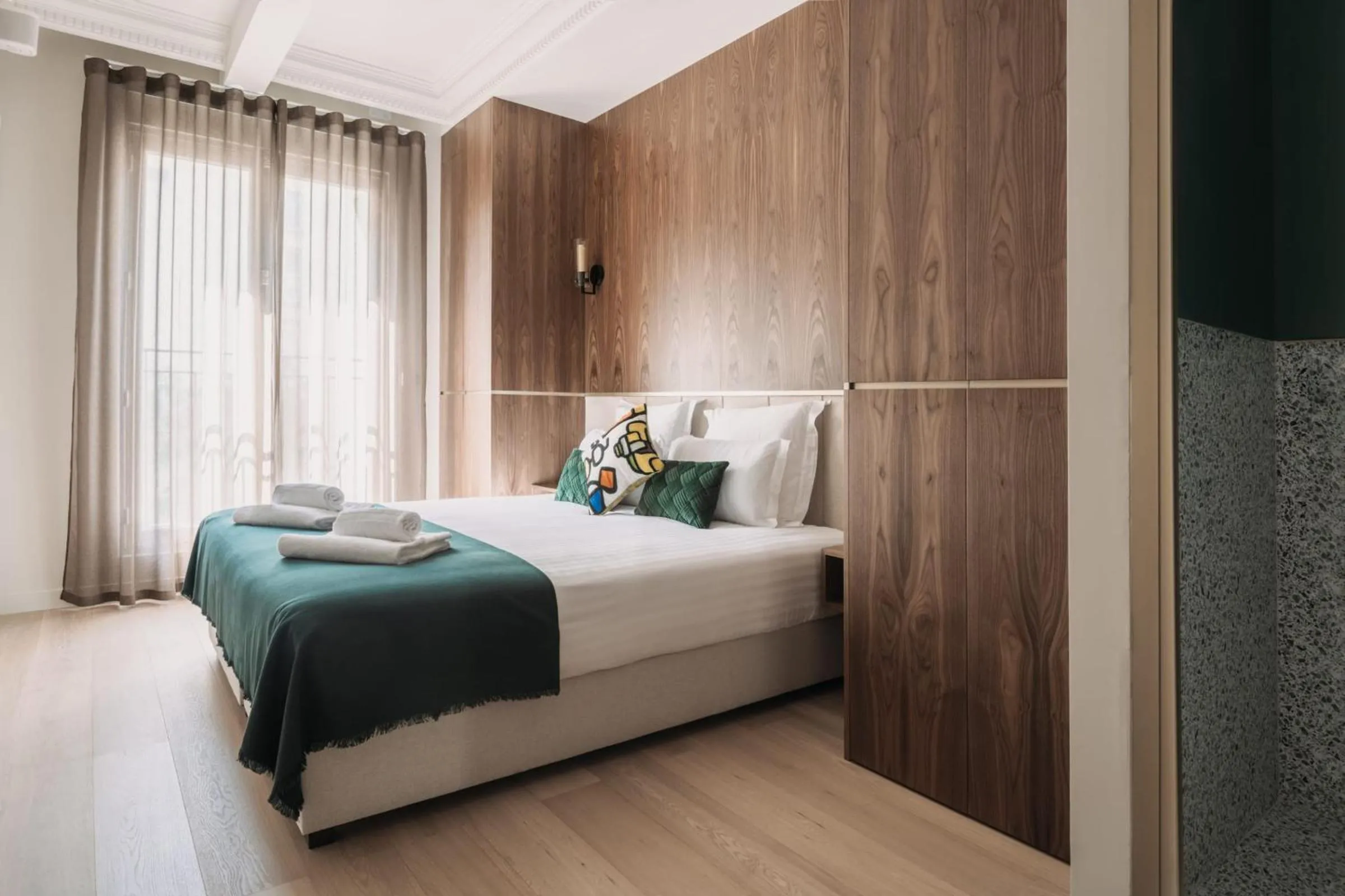 HIGHSTAY - Luxury Serviced Apartments - North Marais 1