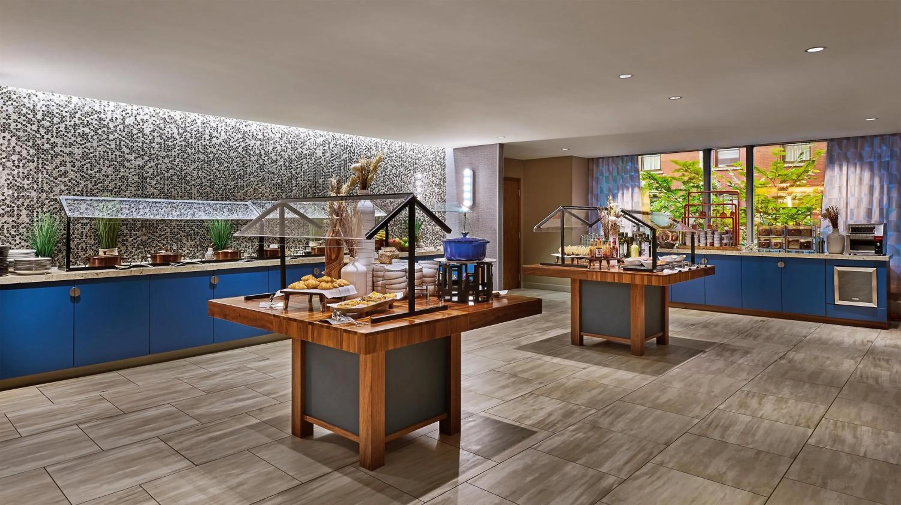 Breakfast in Hyatt Centric Chicago Magnificent Mile