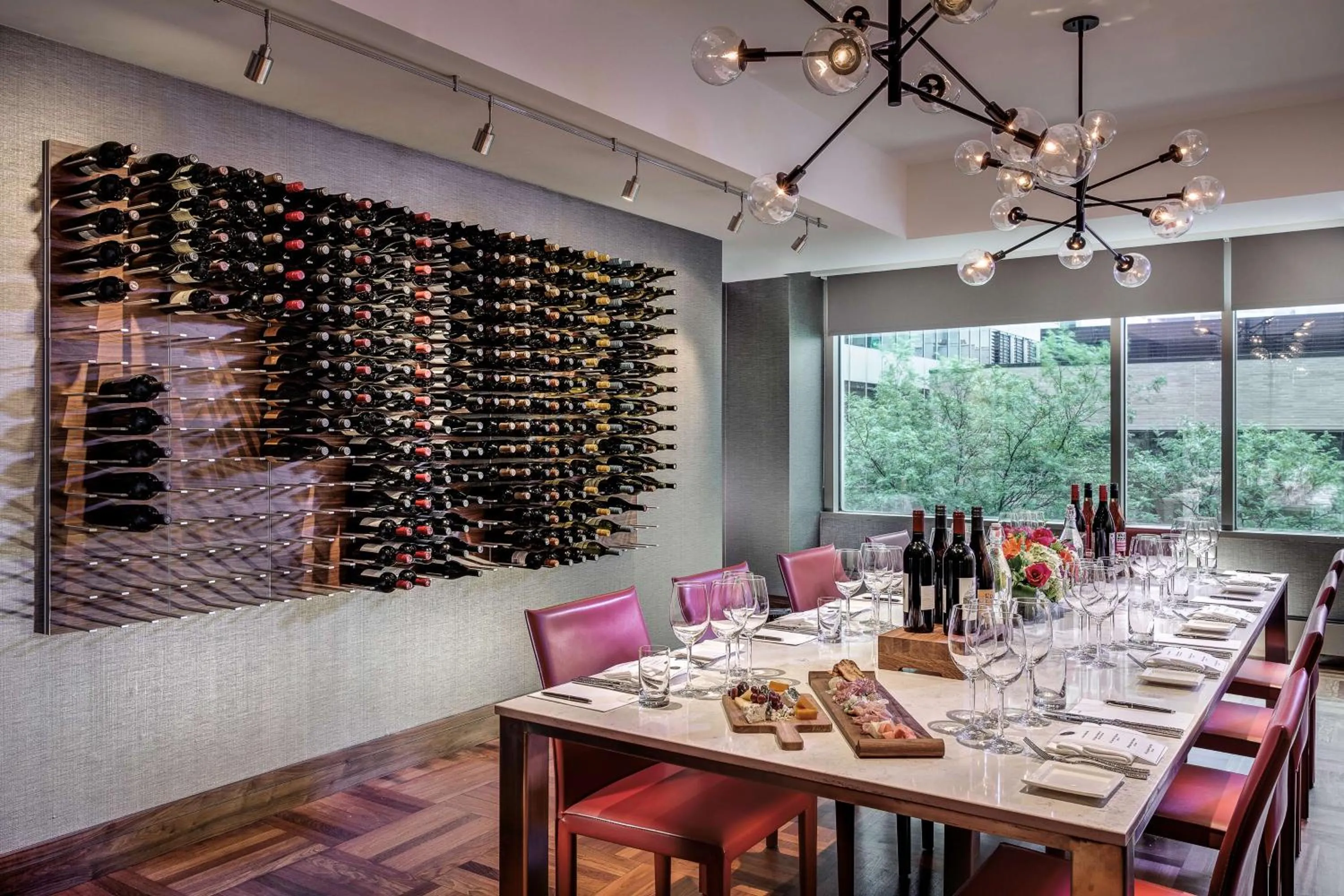 Restaurant/places to eat in Hyatt Centric Chicago Magnificent Mile