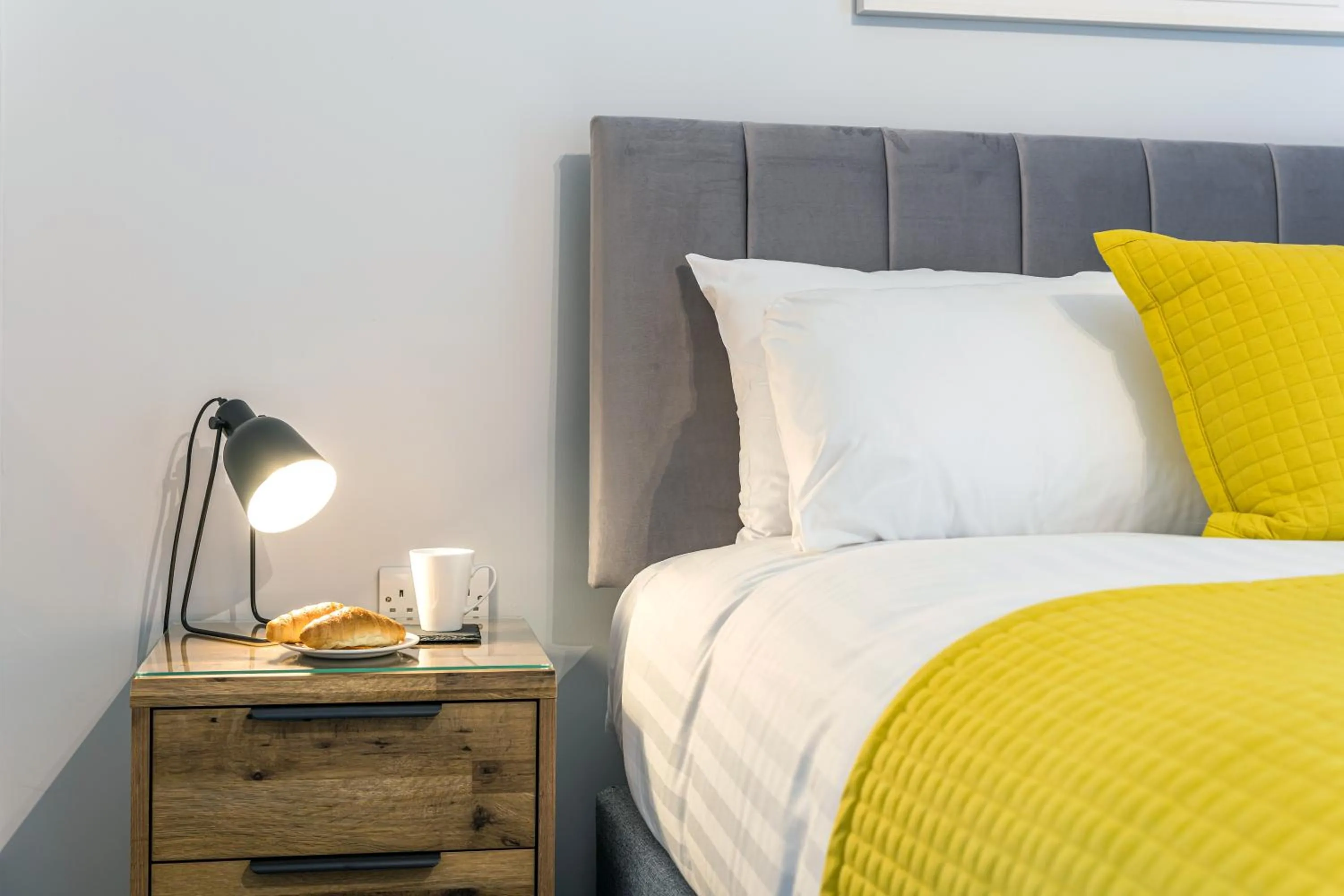 Bedroom, Bed in High Range Holiday Apartments