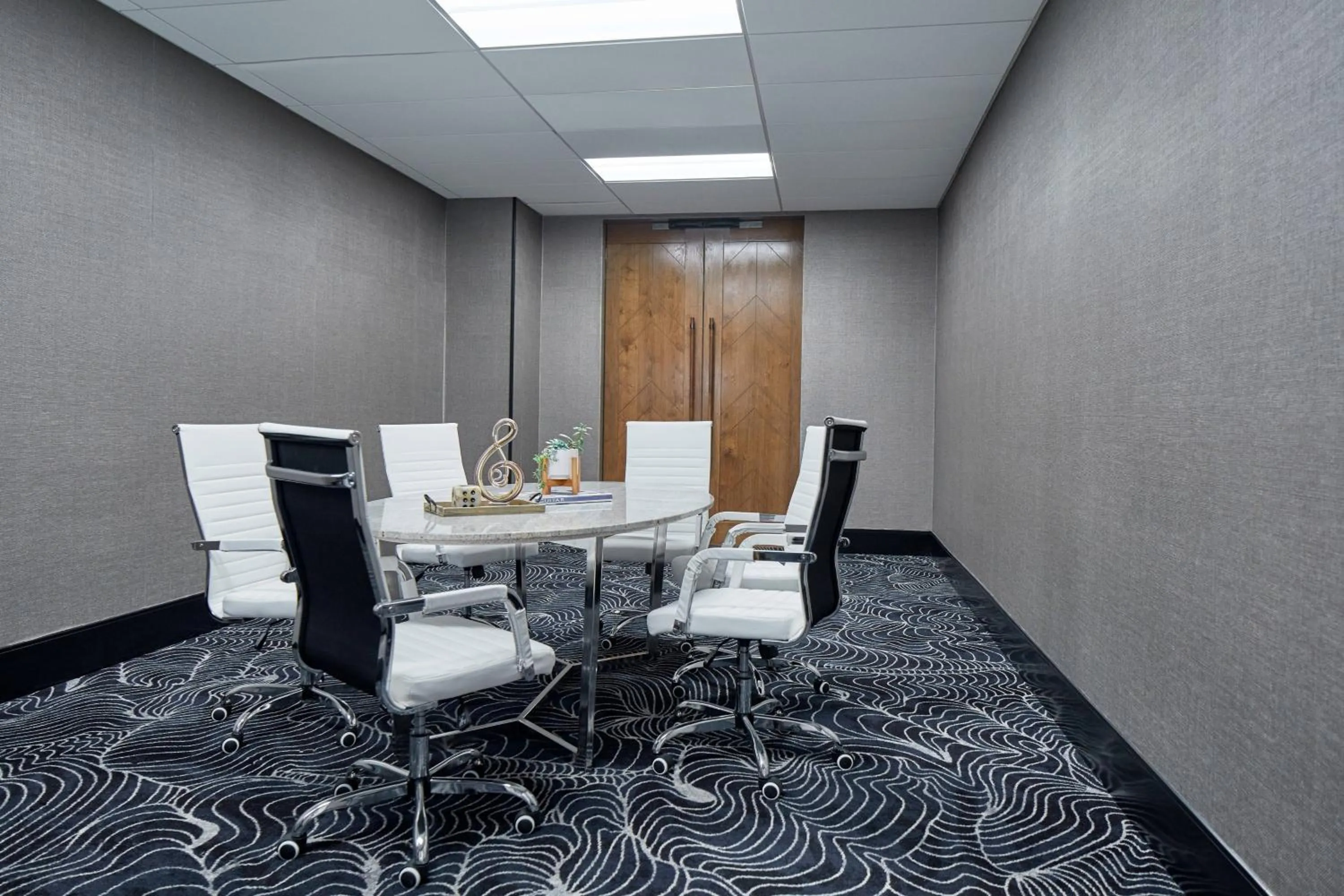 Meeting/conference room in Renaissance Nashville Hotel