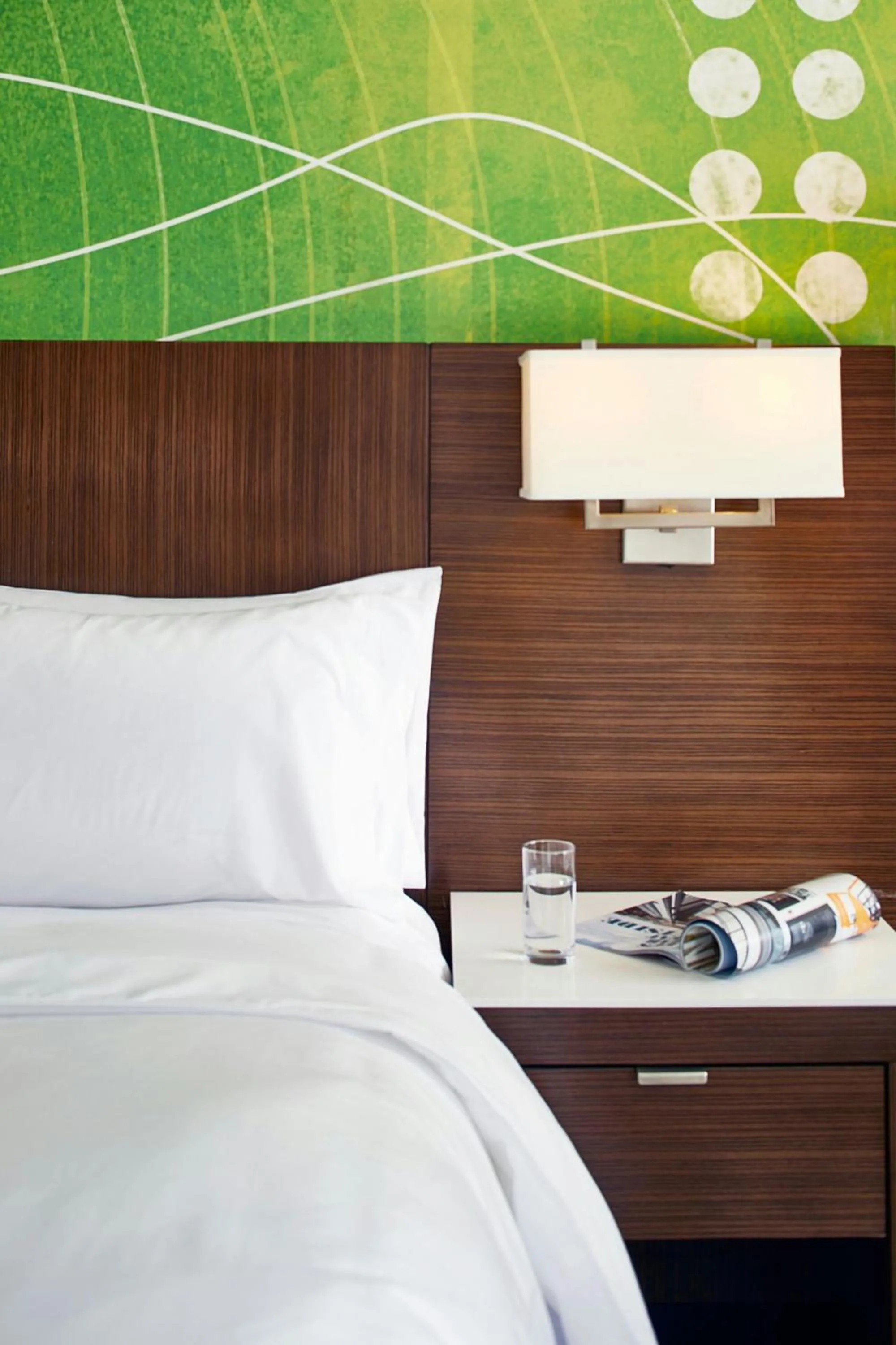 Photo of the whole room, Bed in Renaissance Nashville Hotel