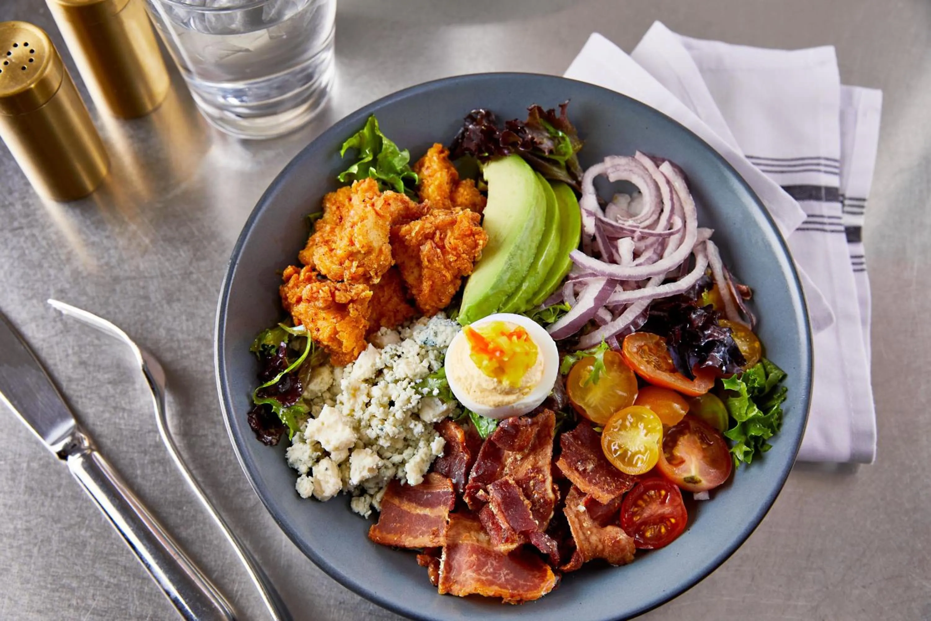 Restaurant/places to eat in Renaissance Nashville Hotel