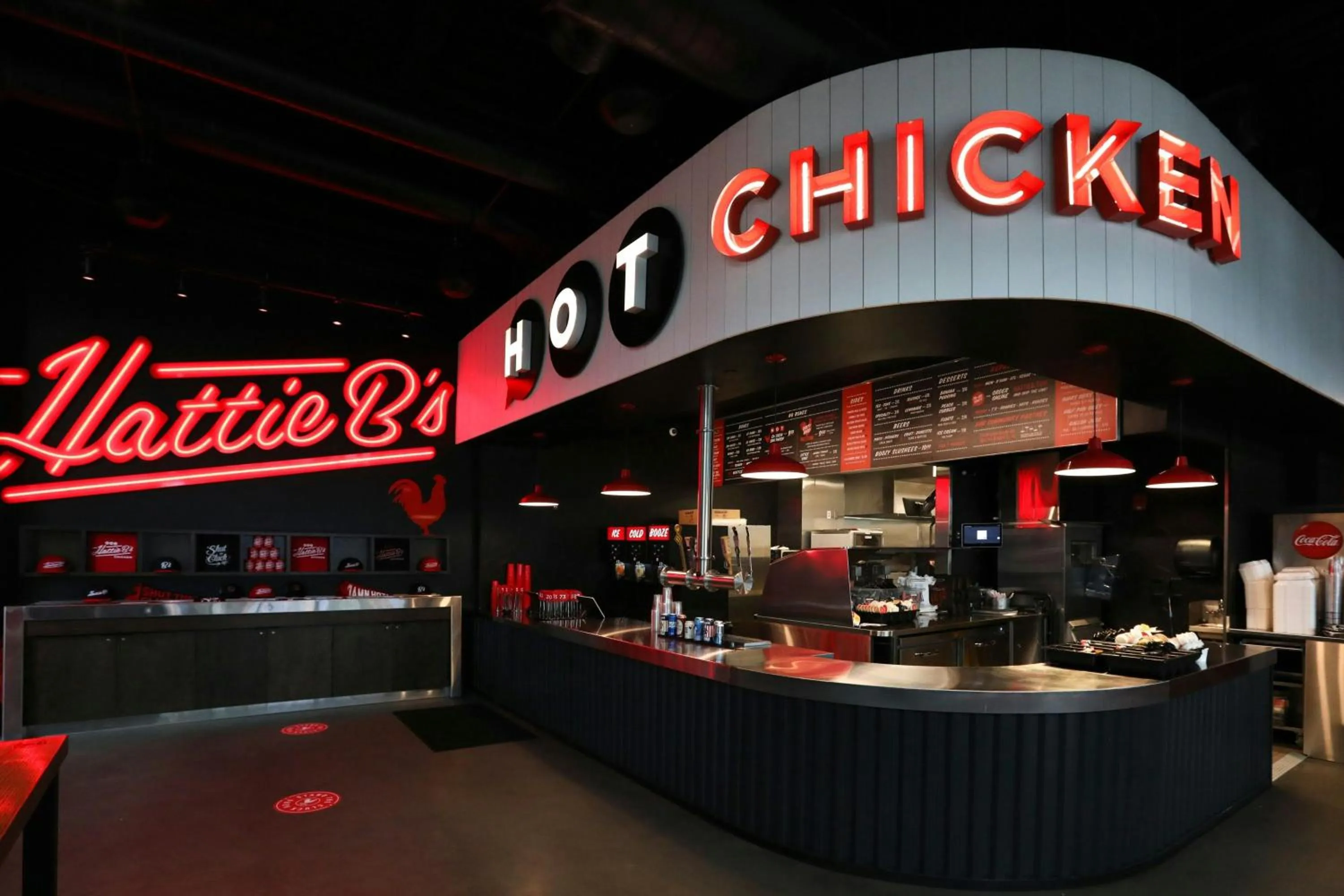 Restaurant/places to eat in Renaissance Nashville Hotel