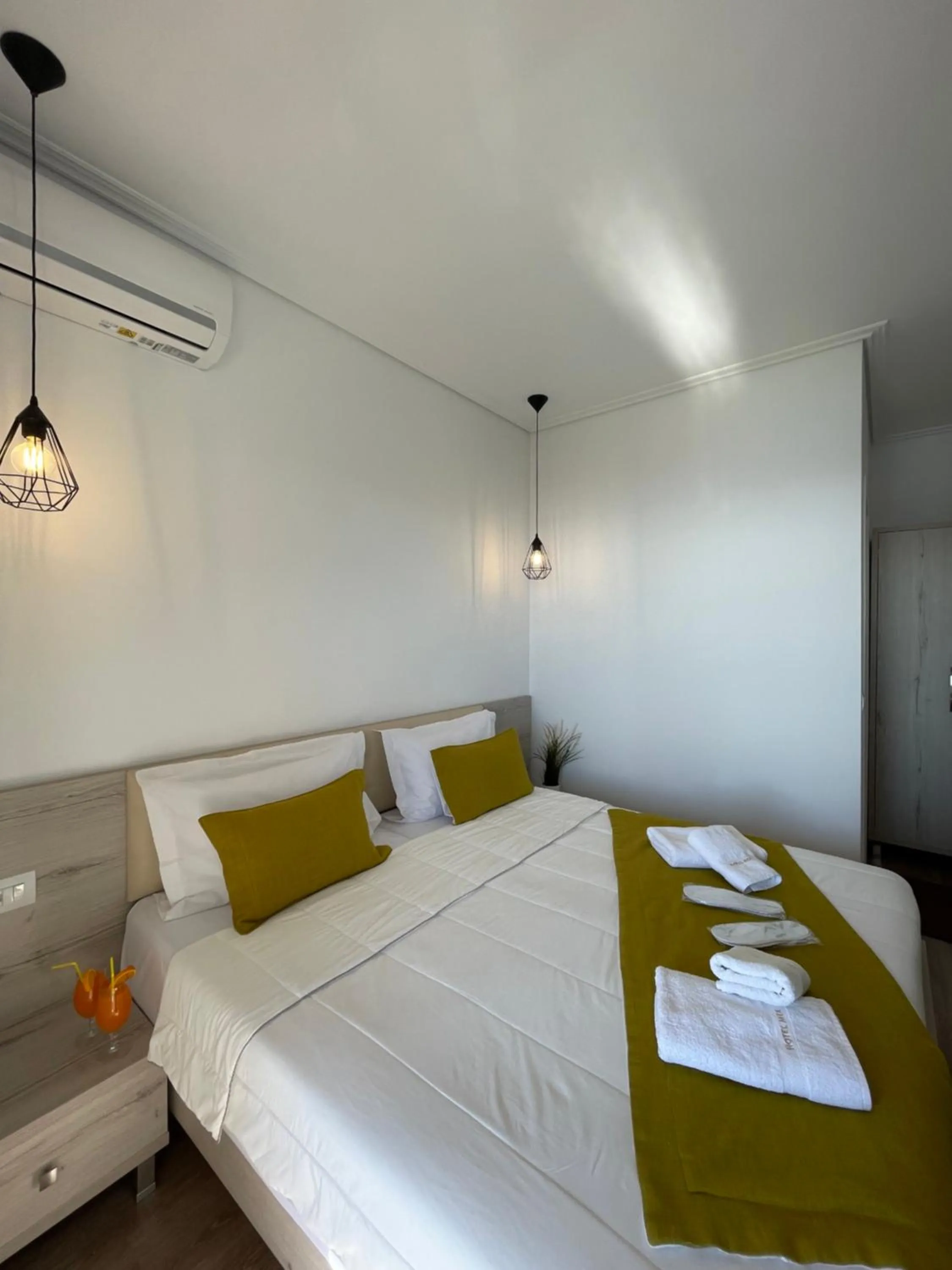 Bed in Relax Mea Hotel