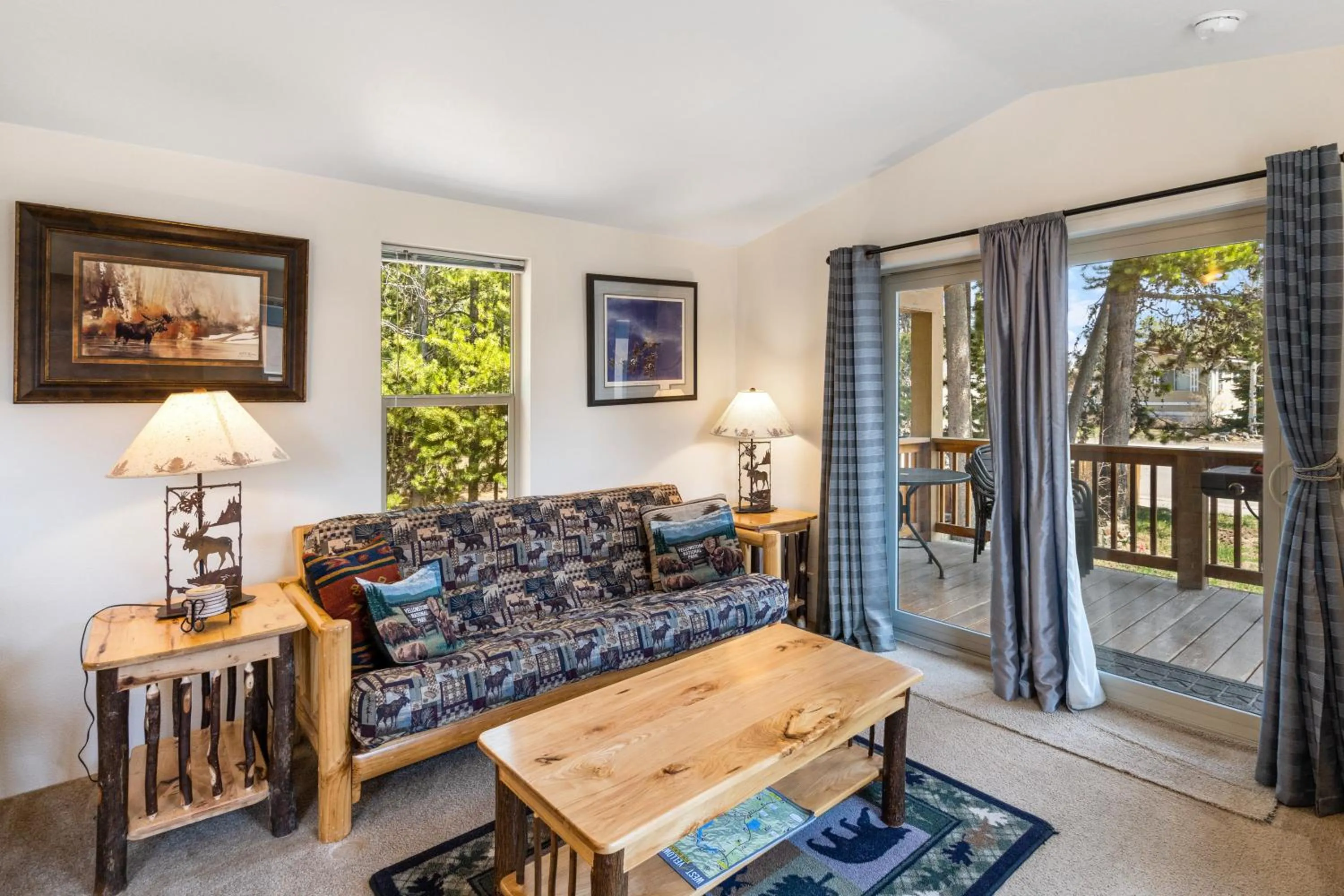 Living room in Alpine #1